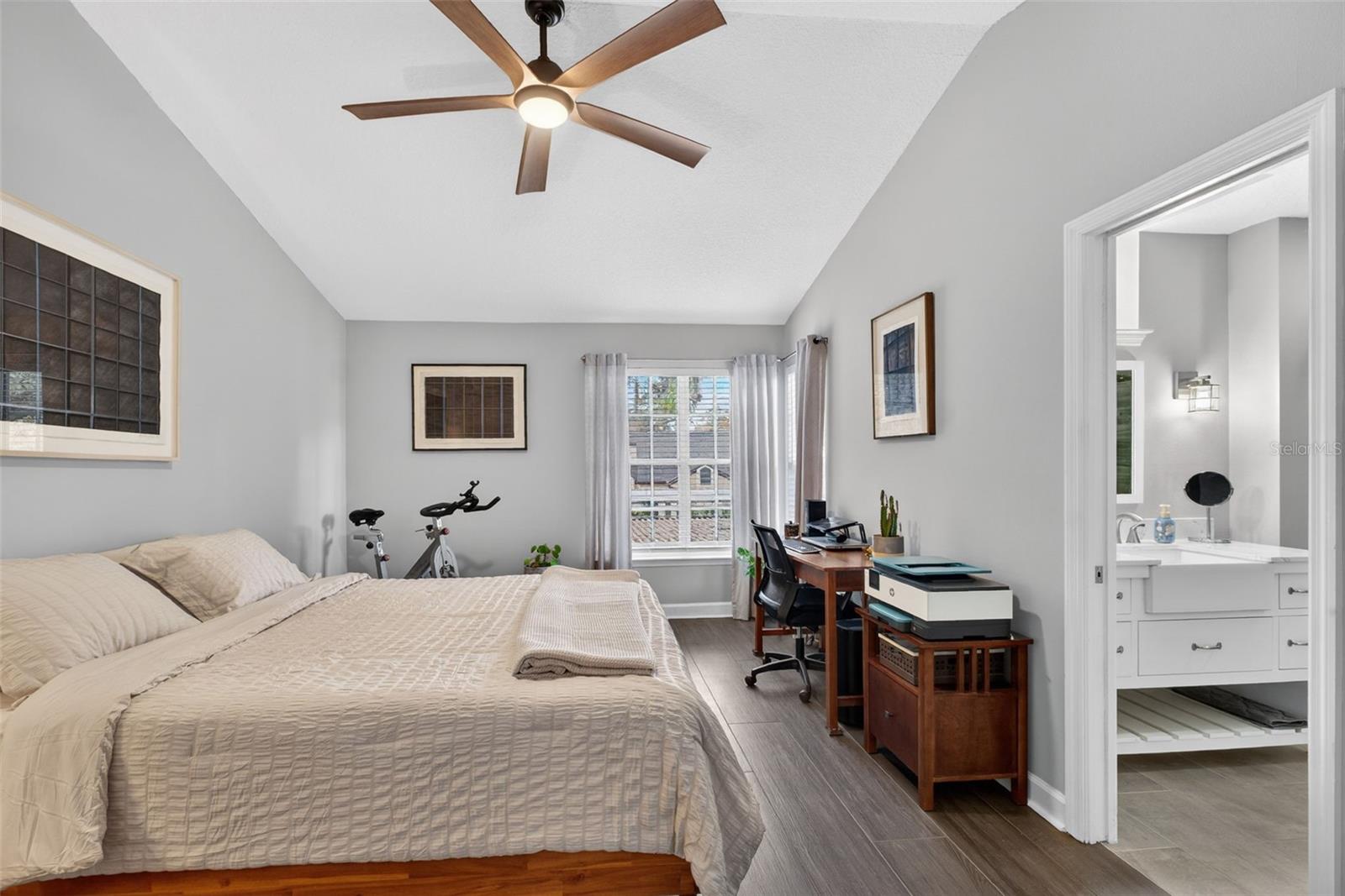 Image 40 of 69 For 1432 Farrindon Circle