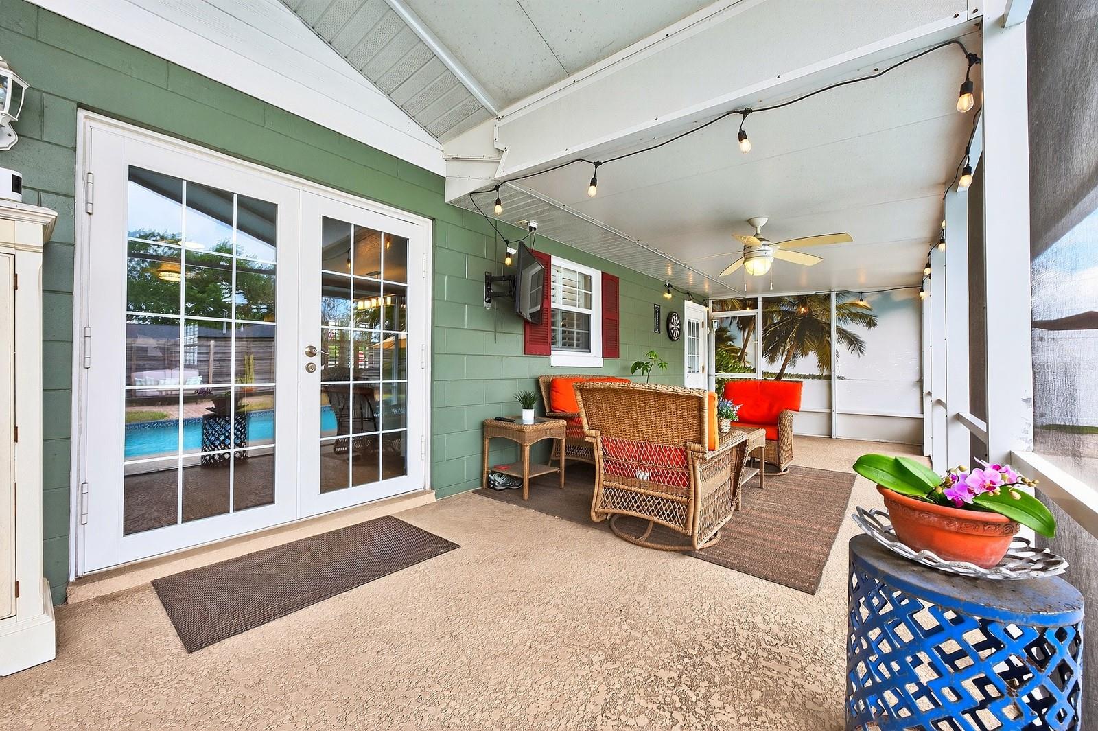 Image 25 of 37 For 4749 Wind Street