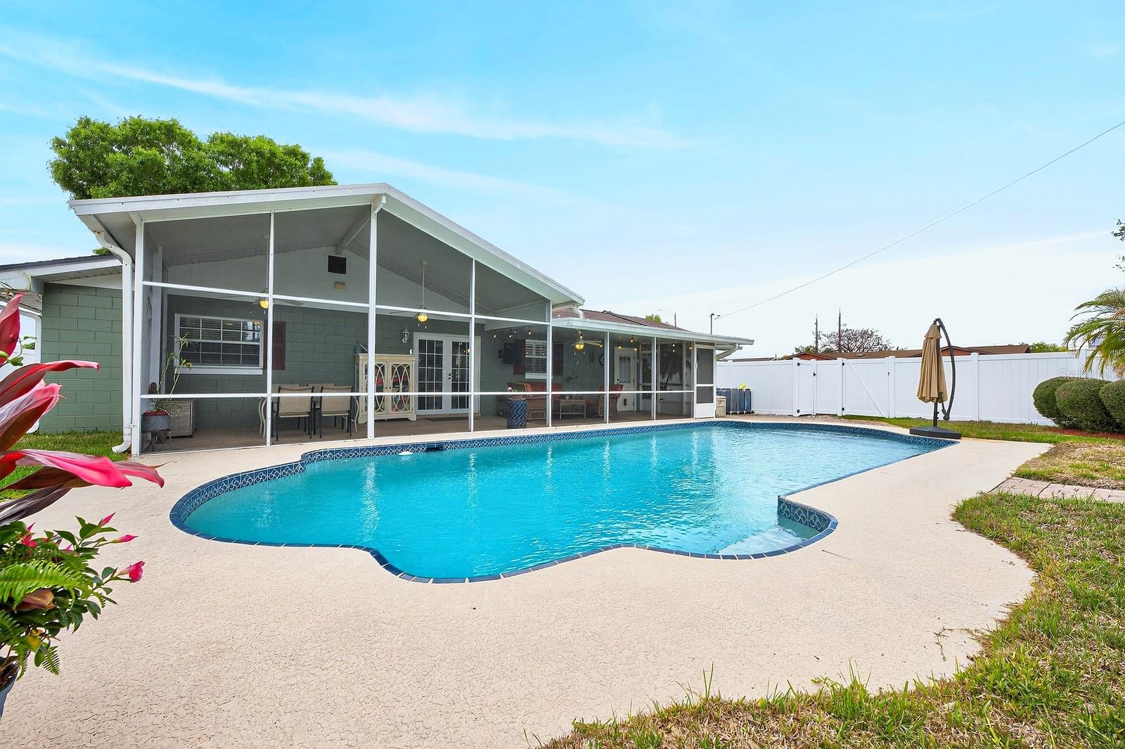 Image 3 of 37 For 4749 Wind Street