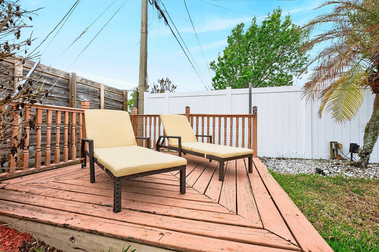 Image 33 of 37 For 4749 Wind Street