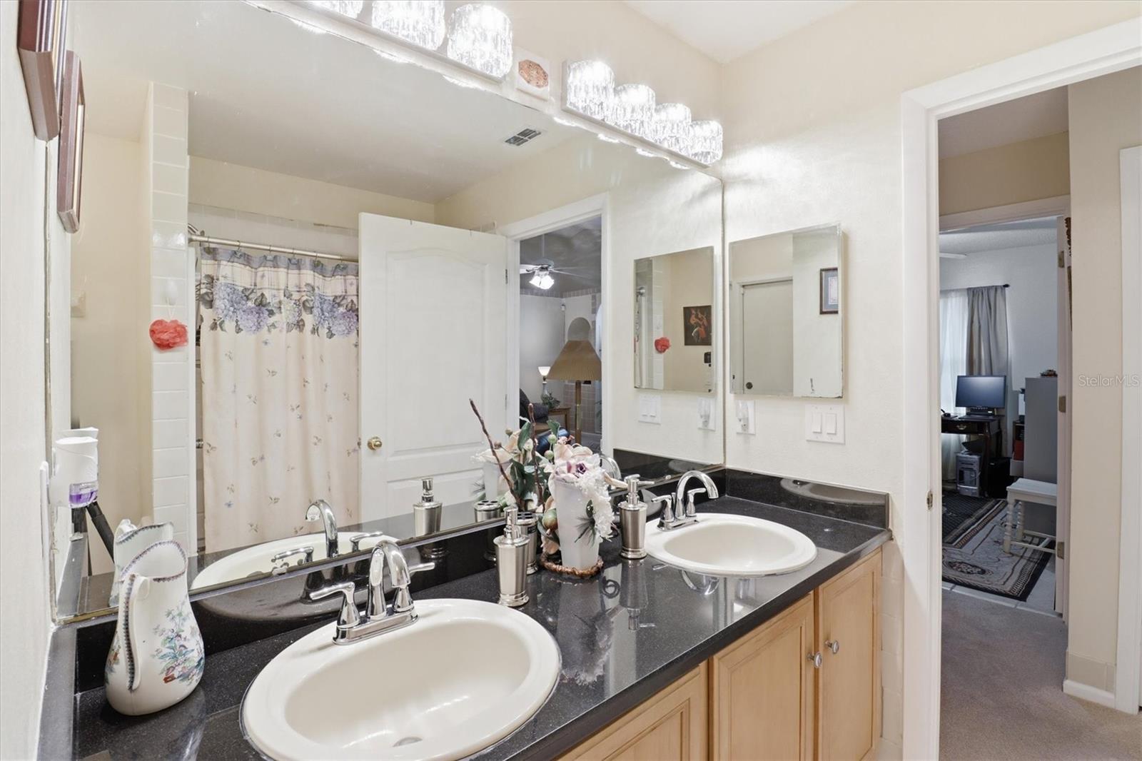 Image 12 of 30 For 2356 Alclobe Circle