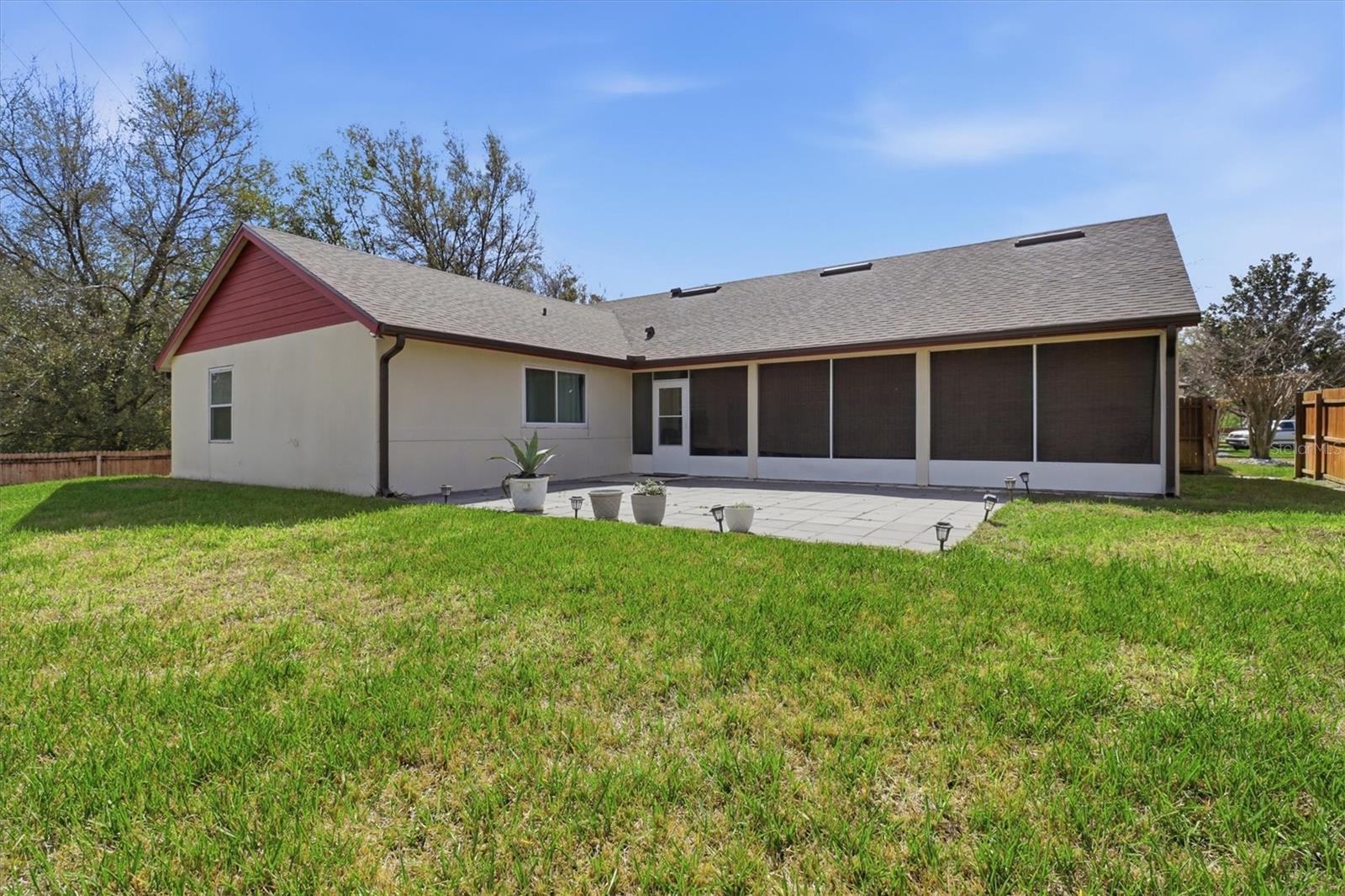 Image 29 of 30 For 2356 Alclobe Circle