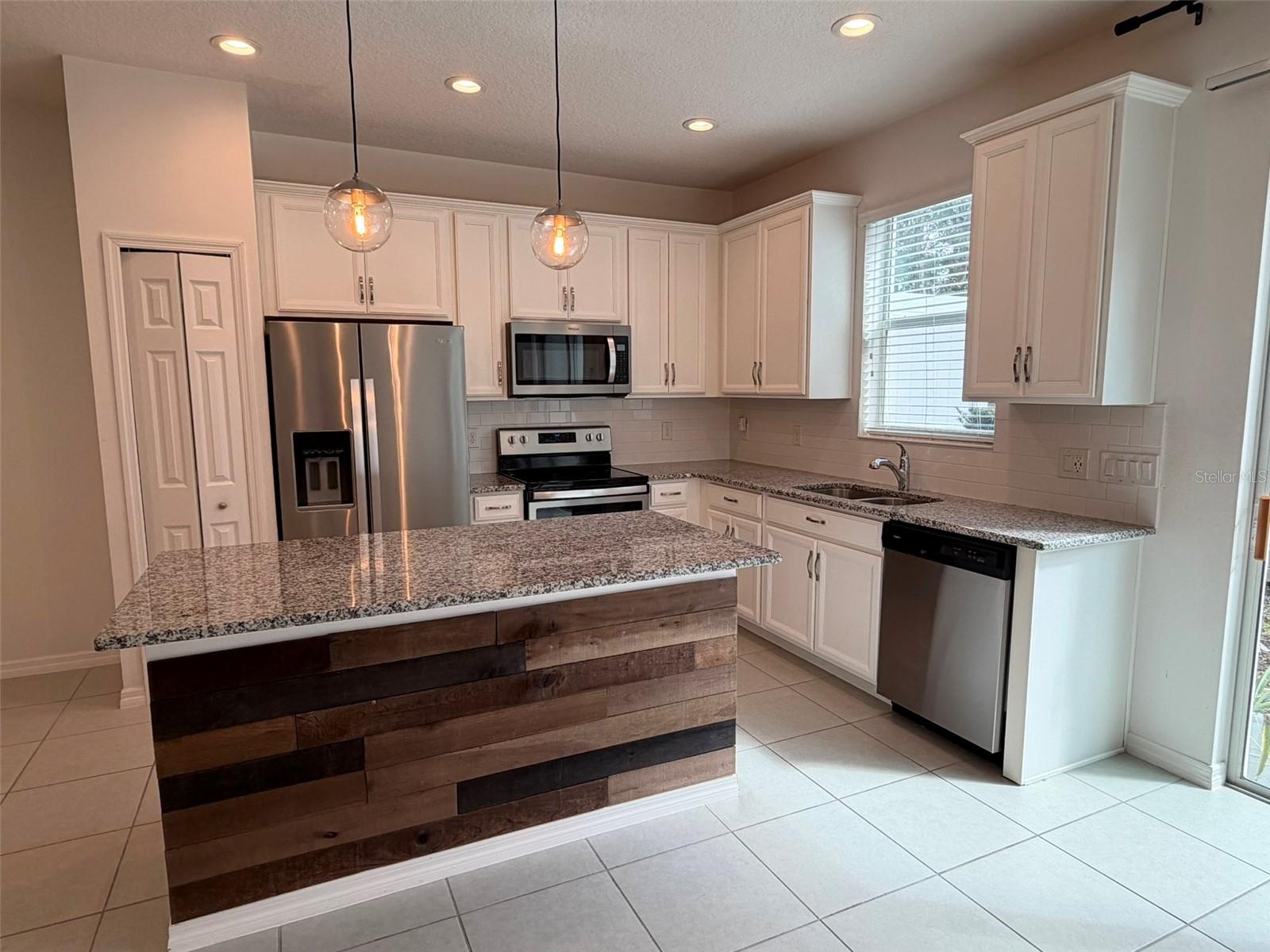 Image 6 of 20 For 4784 Cliveden Loop