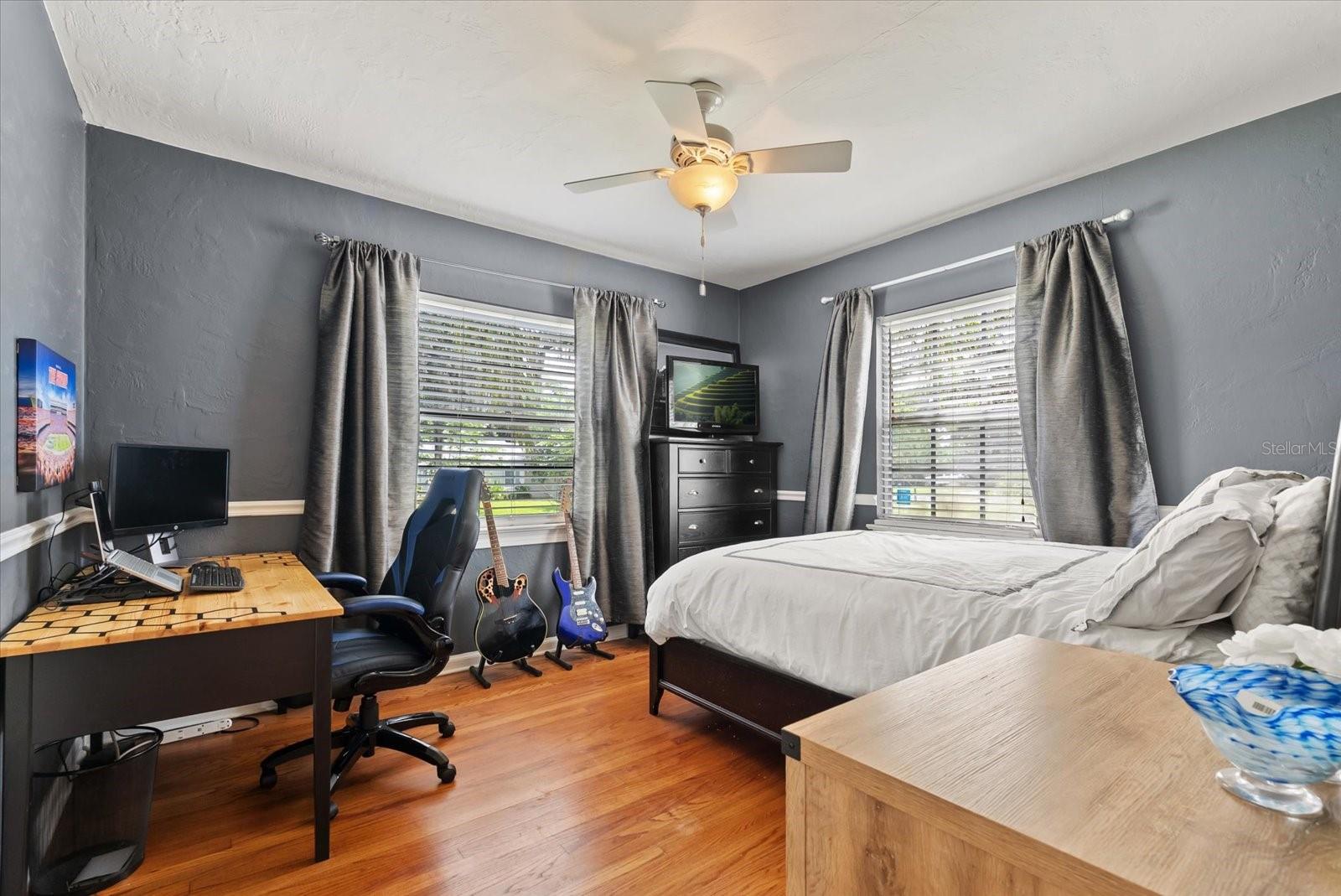 Image 20 of 31 For 37 Vanderbilt Street