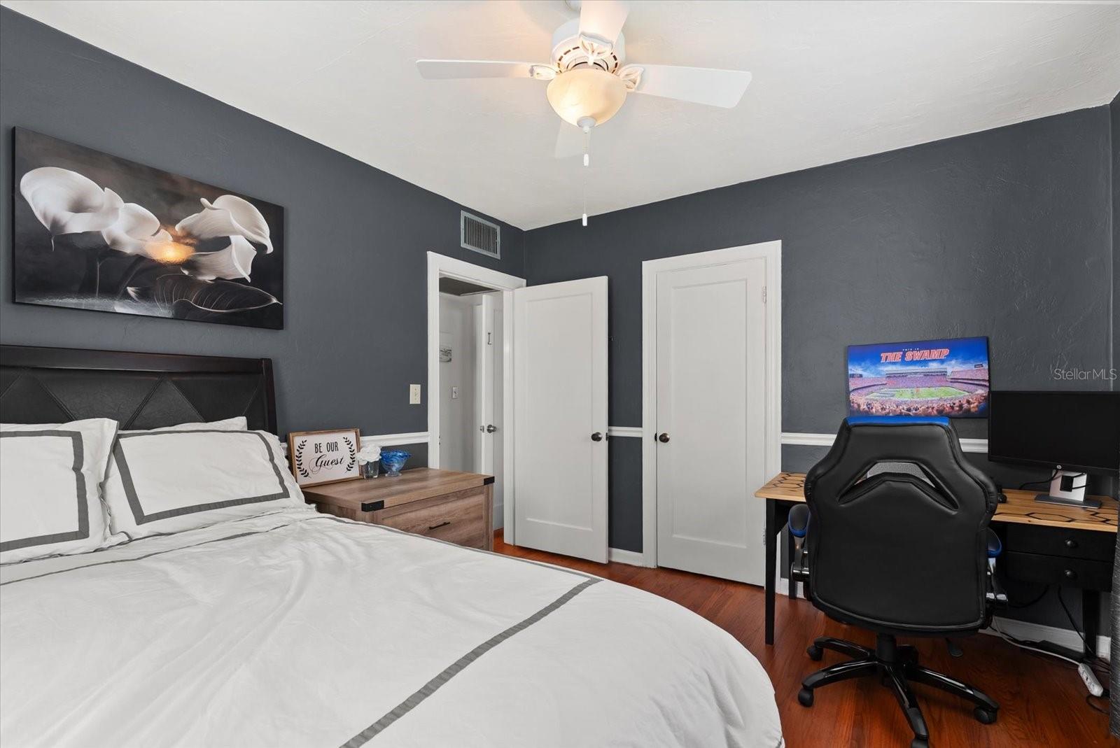 Image 21 of 31 For 37 Vanderbilt Street