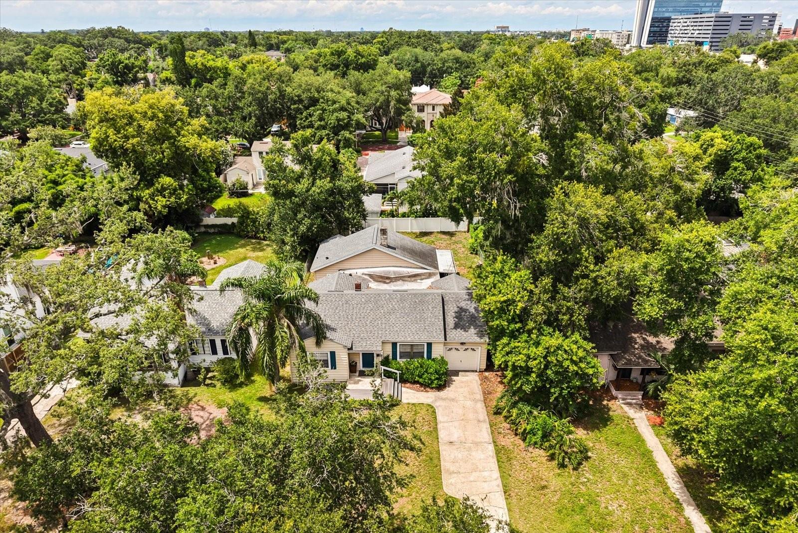 Image 28 of 31 For 37 Vanderbilt Street