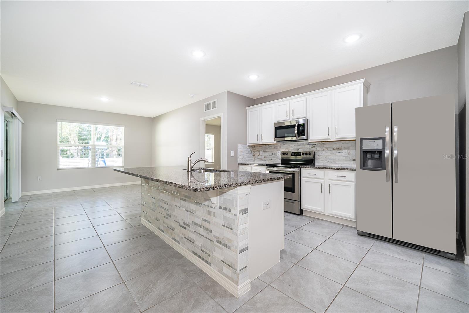 Image 10 of 29 For 3102 Bethpage Loop