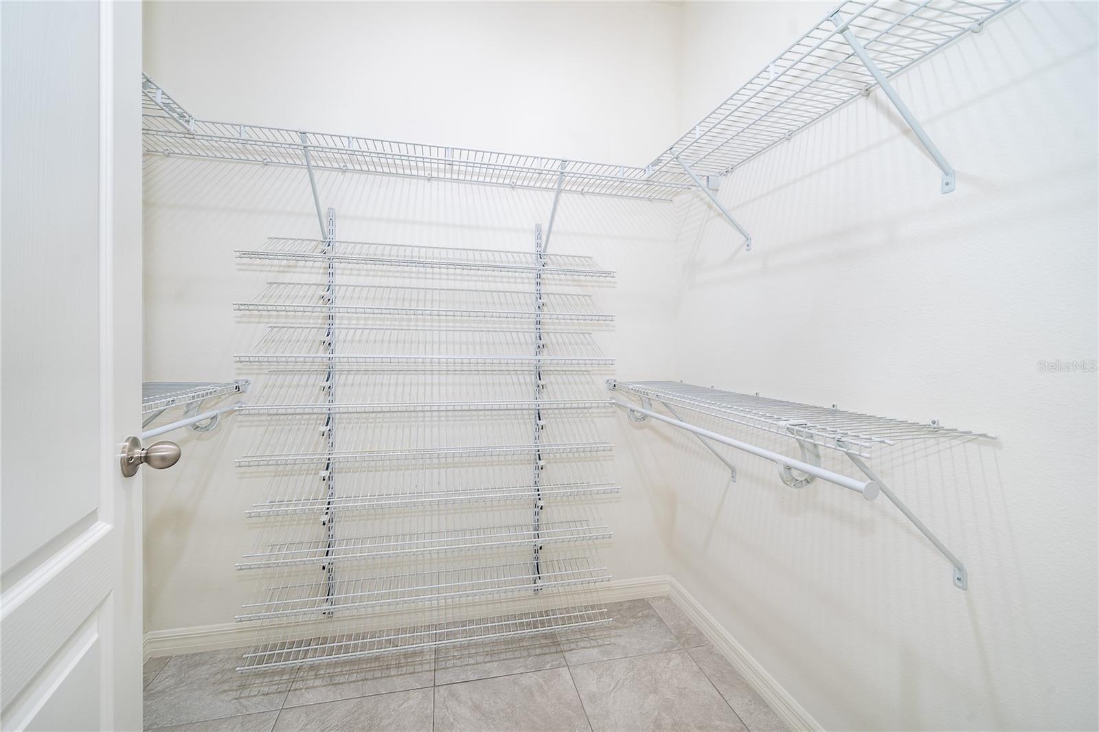 Image 24 of 29 For 3102 Bethpage Loop