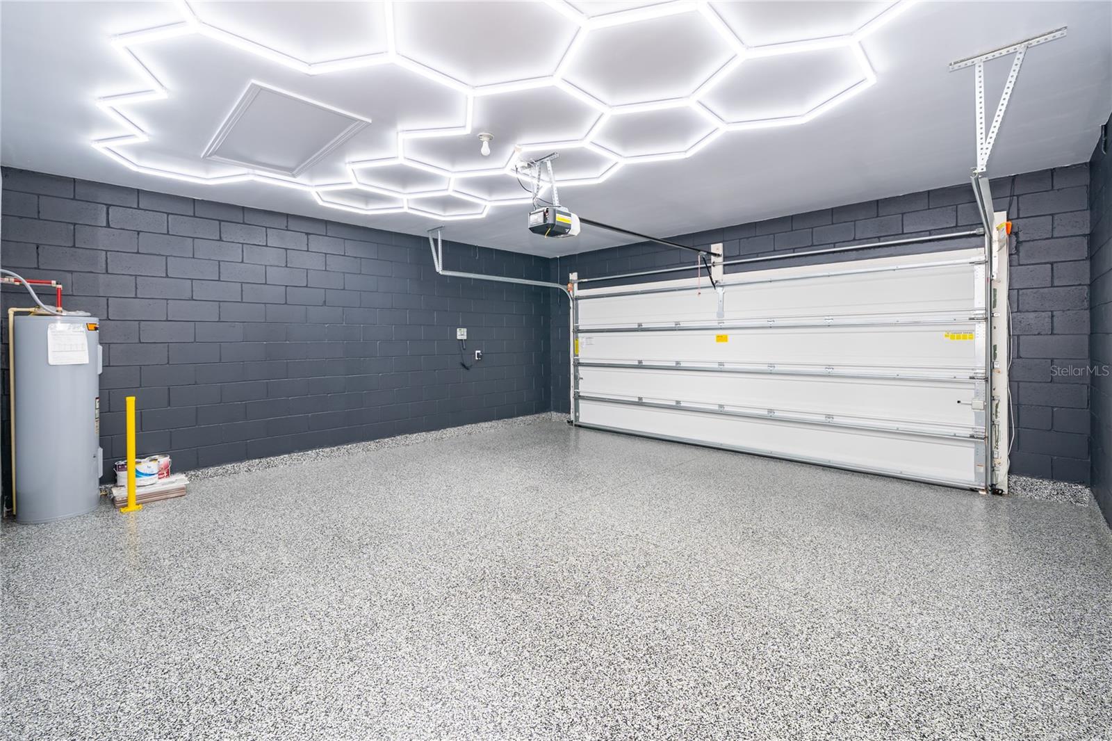 Image 25 of 29 For 3102 Bethpage Loop