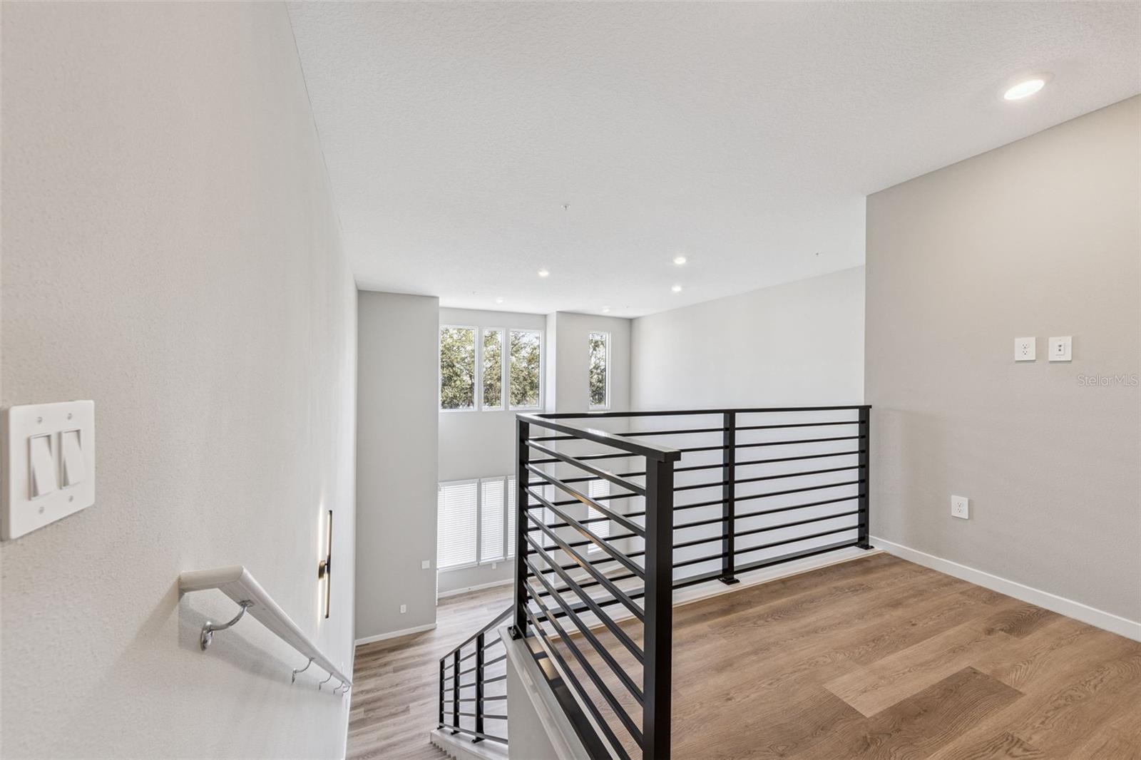 Image 4 of 21 For 2316 Concord Street 8