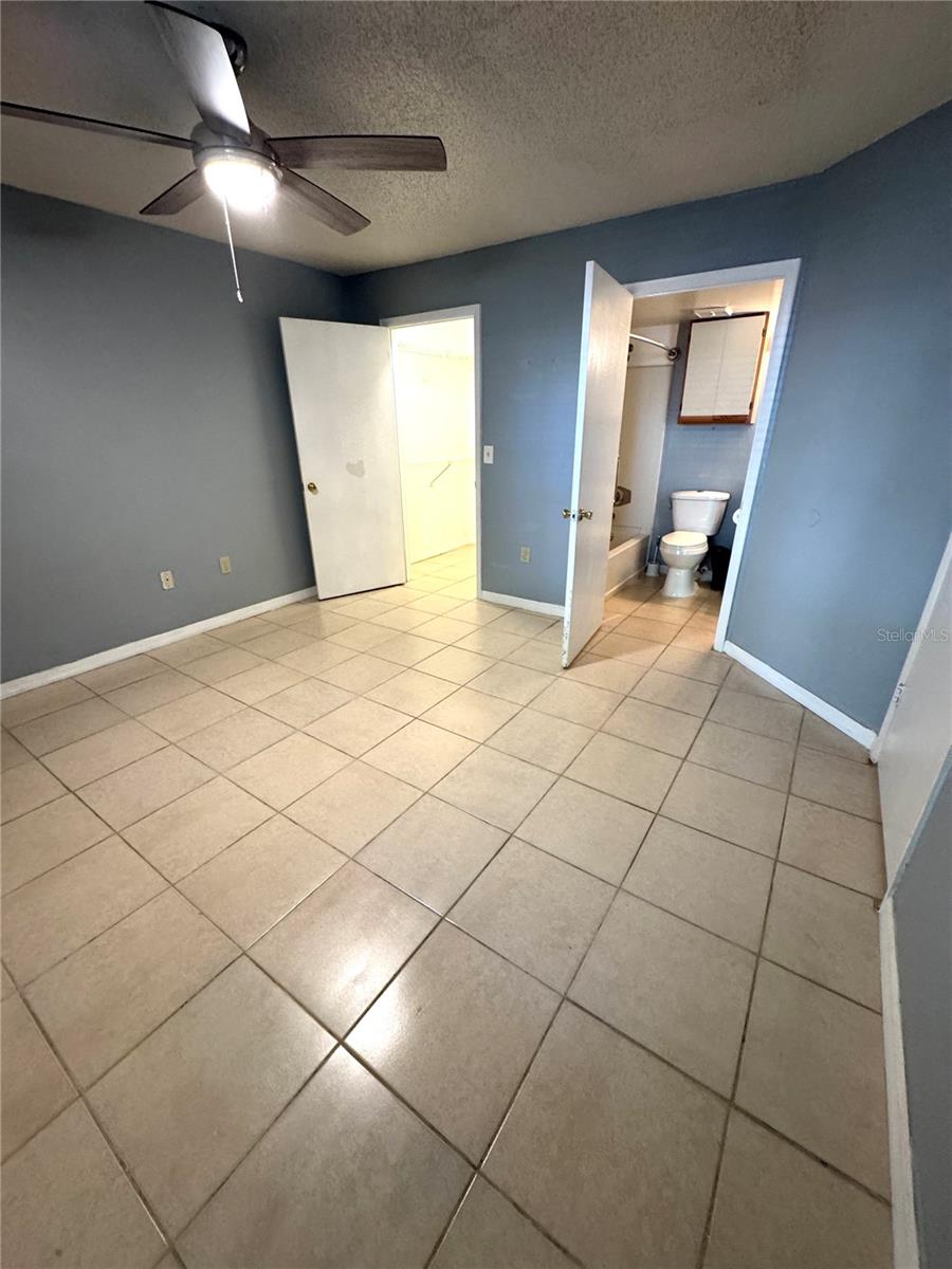 Image 13 of 32 For 642 Dory Lane 101