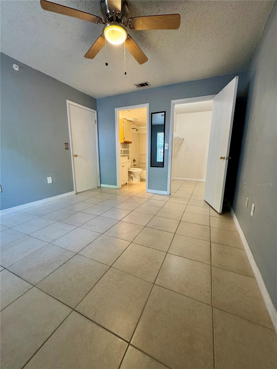 Image 20 of 32 For 642 Dory Lane 101