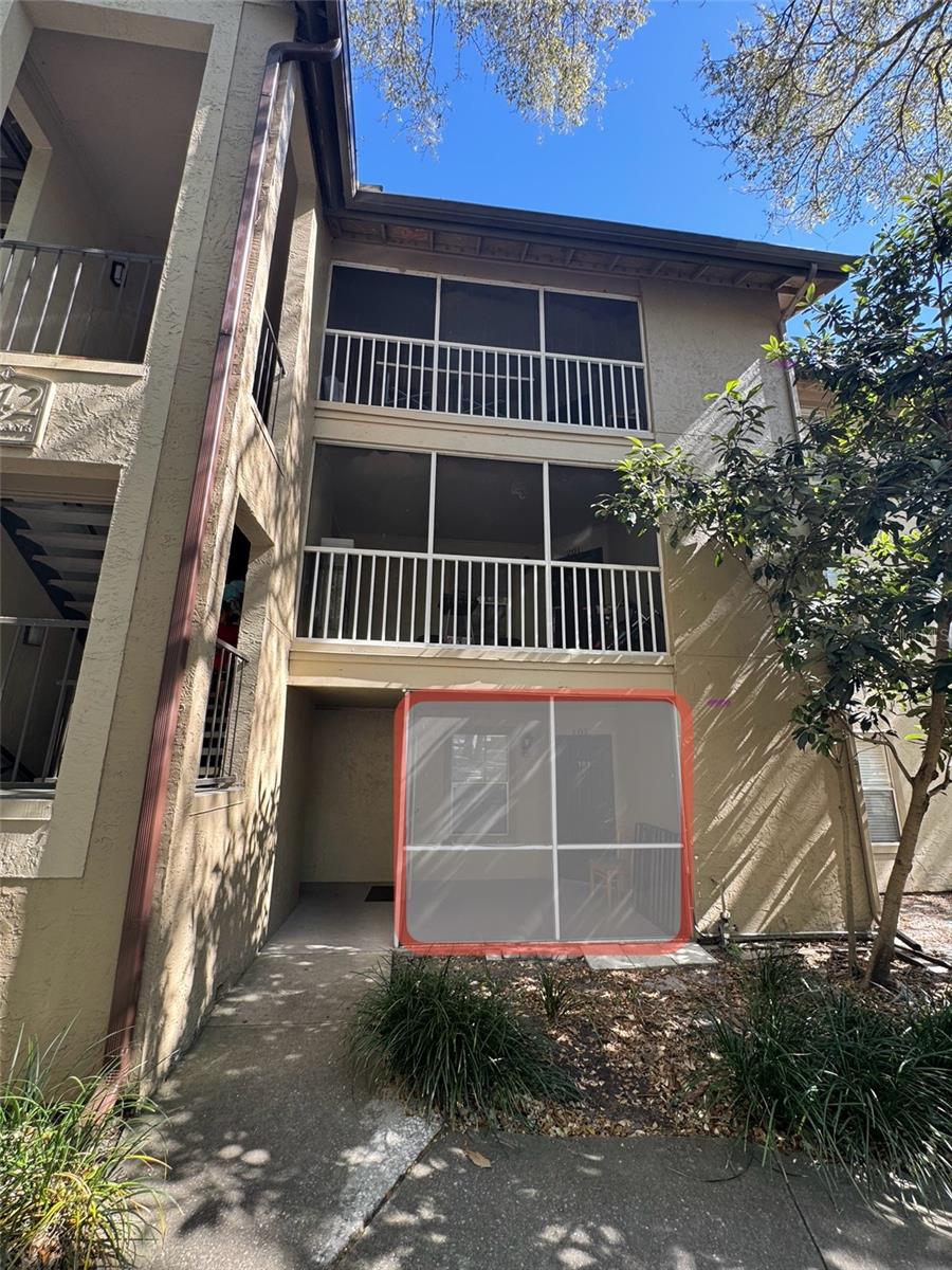 Image 21 of 32 For 642 Dory Lane 101