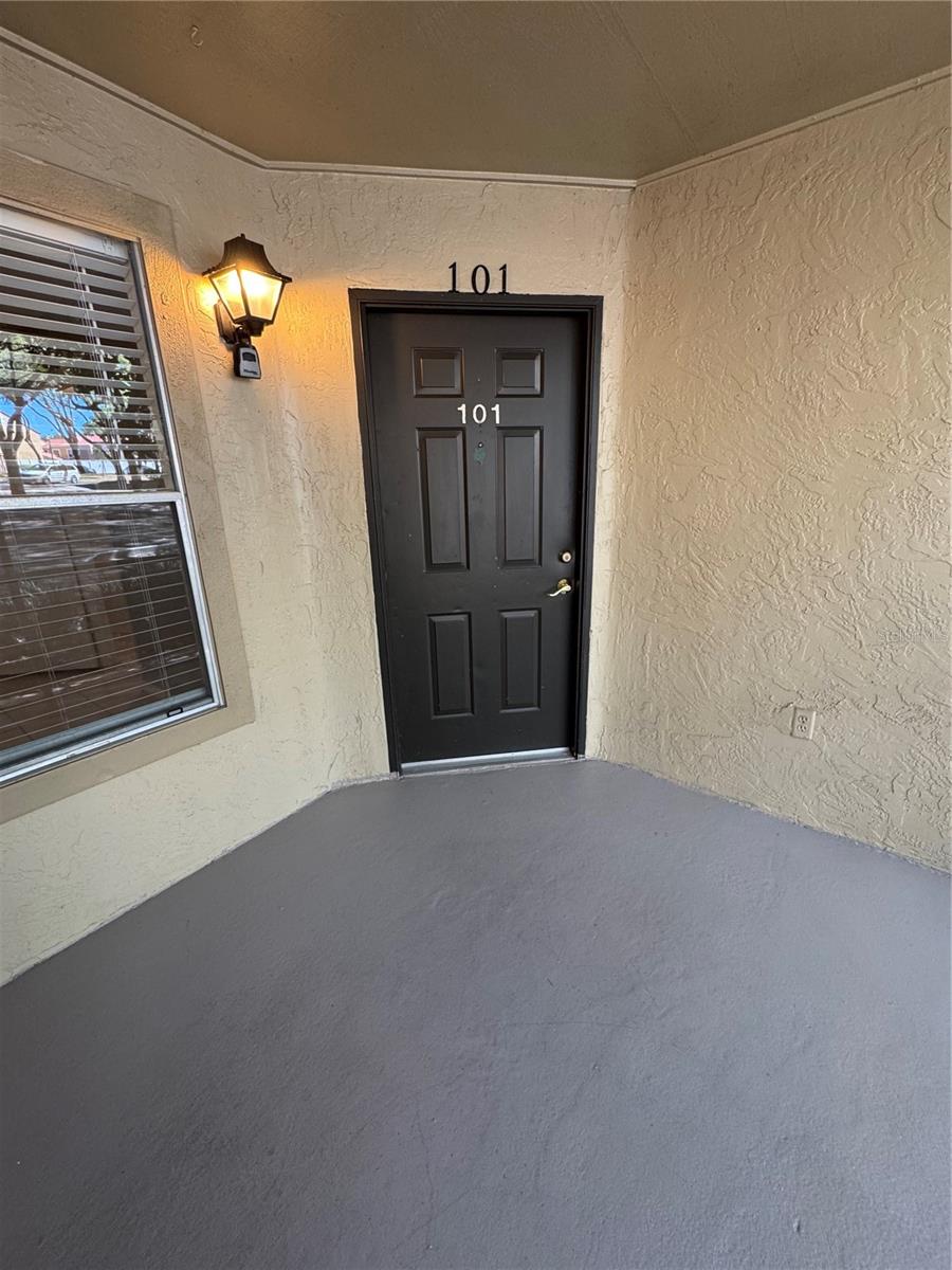 Image 22 of 32 For 642 Dory Lane 101