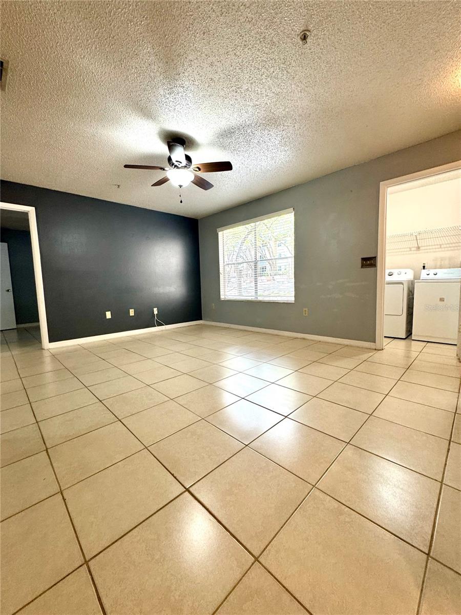 Image 4 of 32 For 642 Dory Lane 101