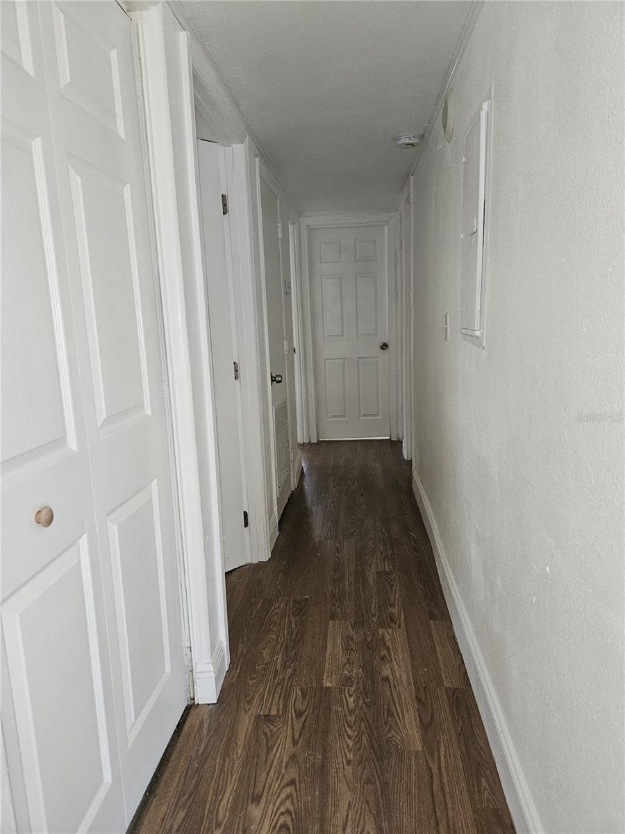 Image 12 of 13 For 4273 Katanga Drive N