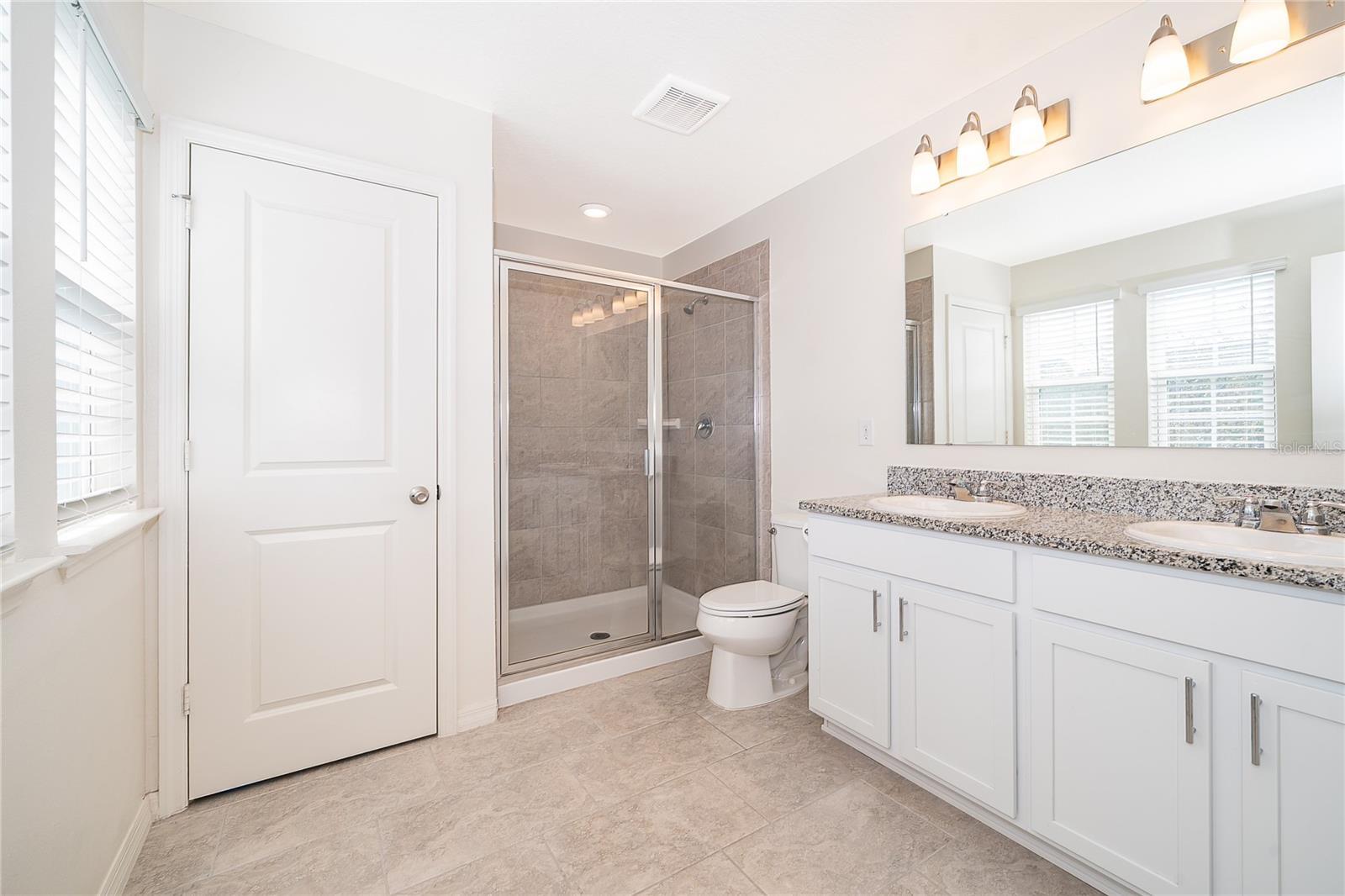 Image 18 of 31 For 5849 Soter Lane