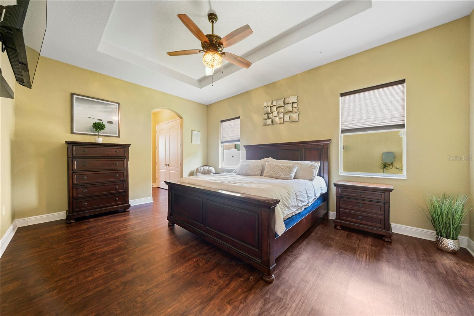 Listing photo id 14 for 204 Bengal Circle