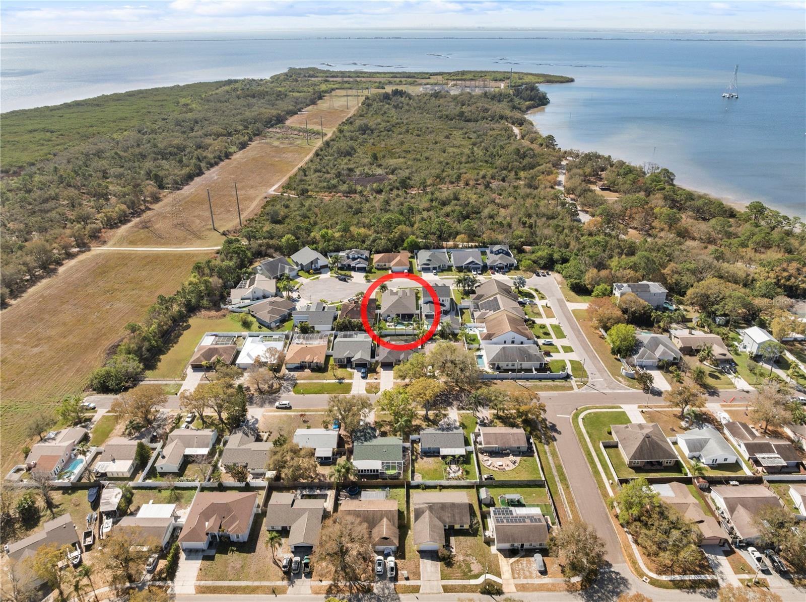 Listing photo id 28 for 204 Bengal Circle