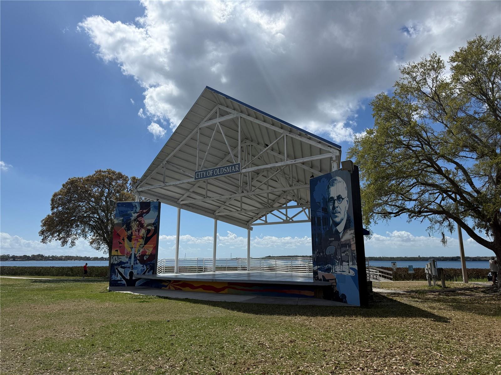 Listing photo id 30 for 204 Bengal Circle