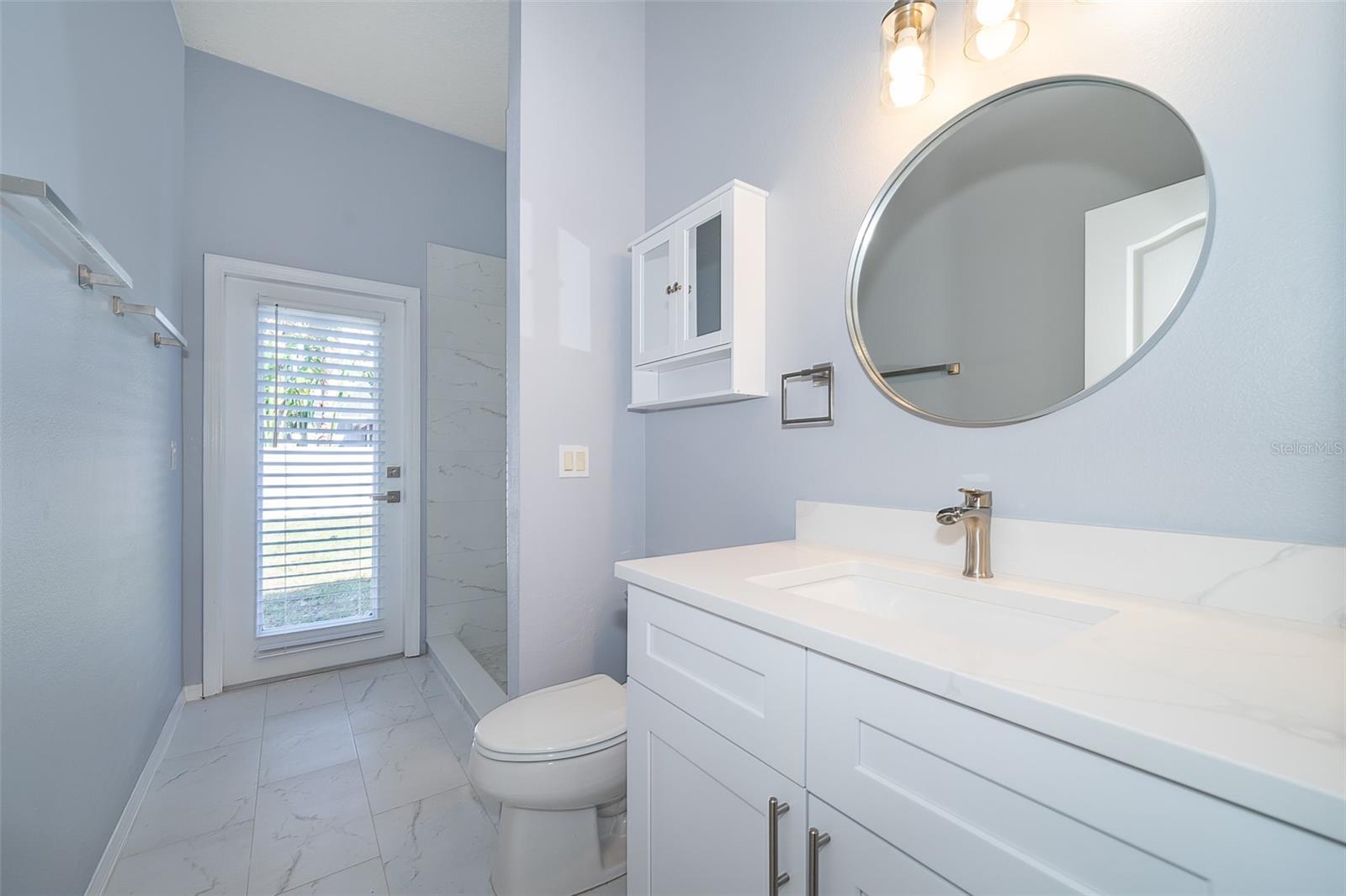 Image 32 of 47 For 8119 Lake Crowell Circle