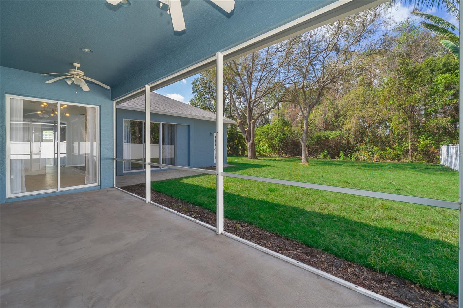 Image 35 of 47 For 8119 Lake Crowell Circle