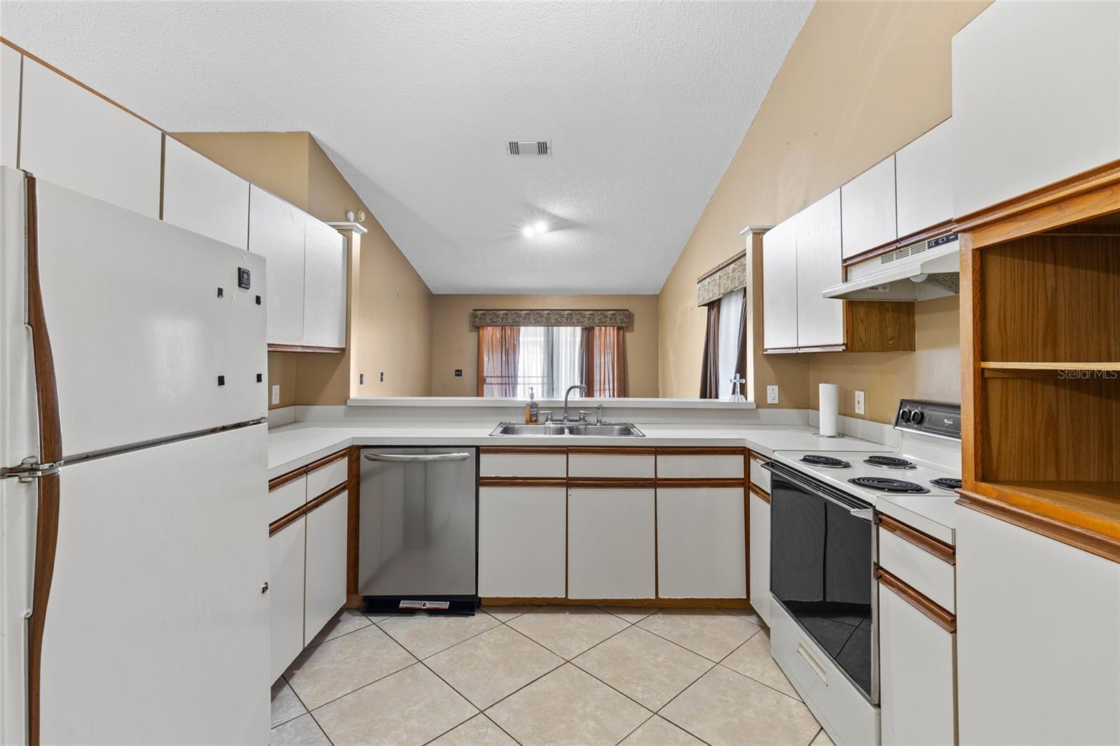 Image 11 of 26 For 1014 Dees Drive