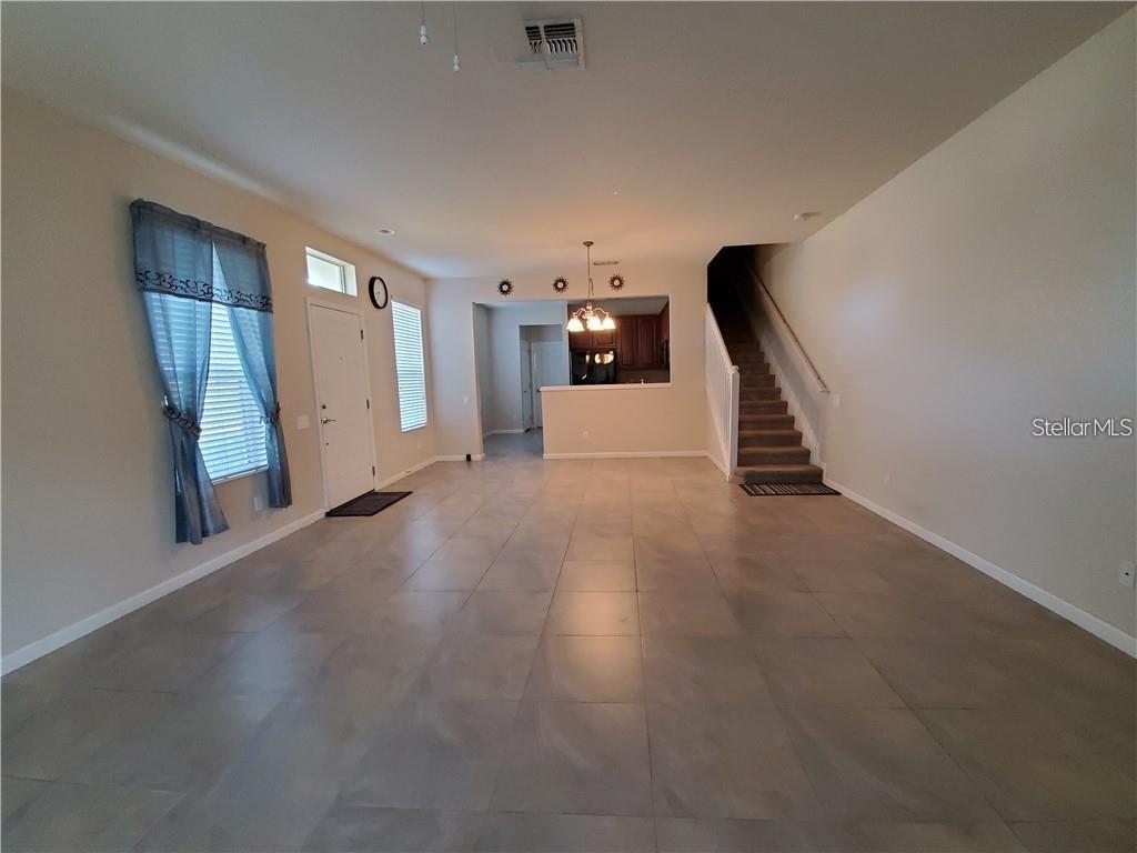 Image 10 of 28 For 1000 Rutgers Lane