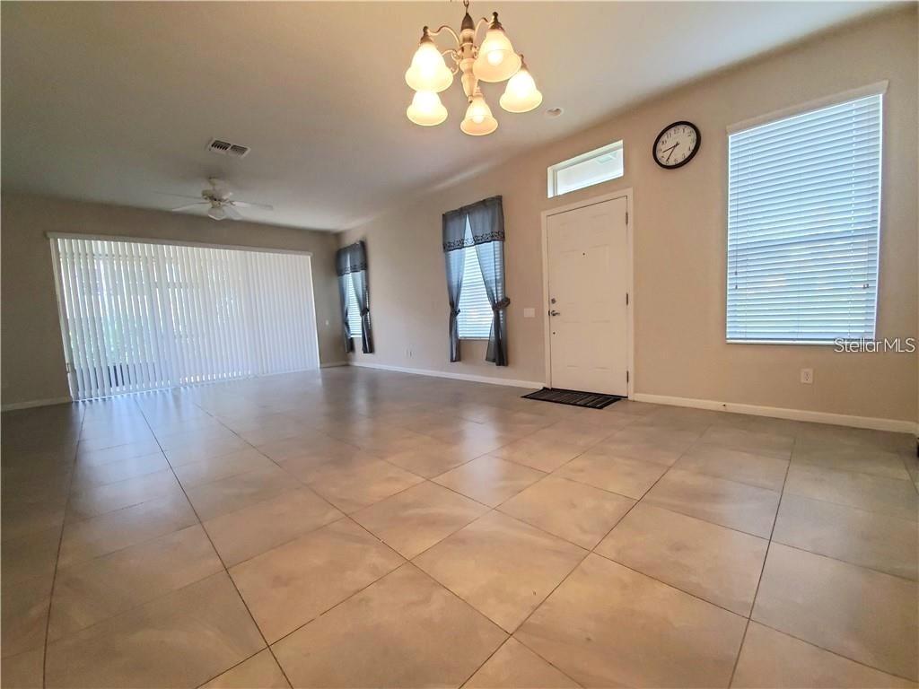 Image 7 of 28 For 1000 Rutgers Lane