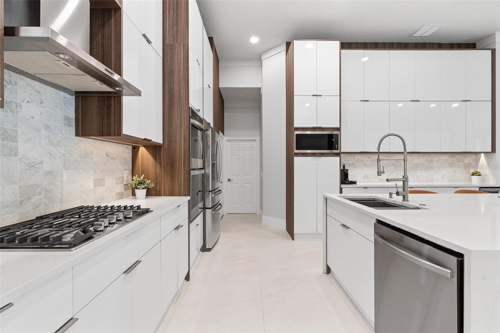 Image 10 of 49 For 11952 Camden Park Drive