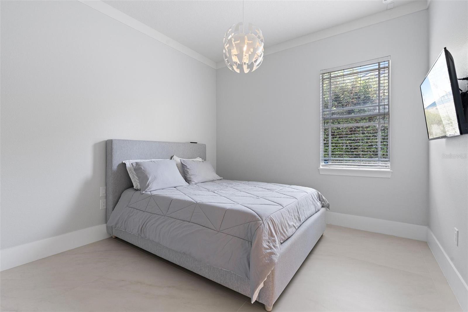 Image 30 of 49 For 11952 Camden Park Drive