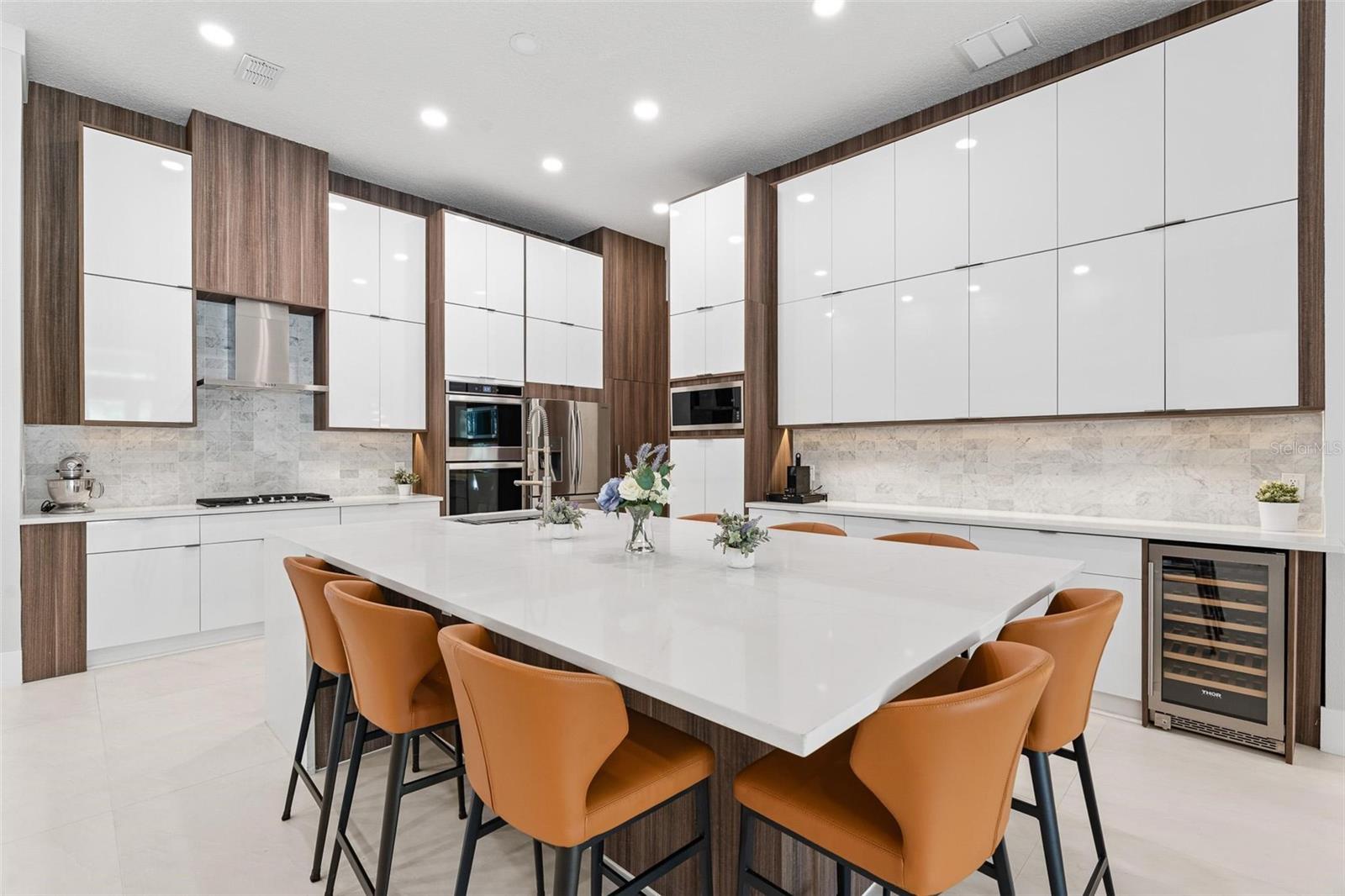 Image 8 of 49 For 11952 Camden Park Drive