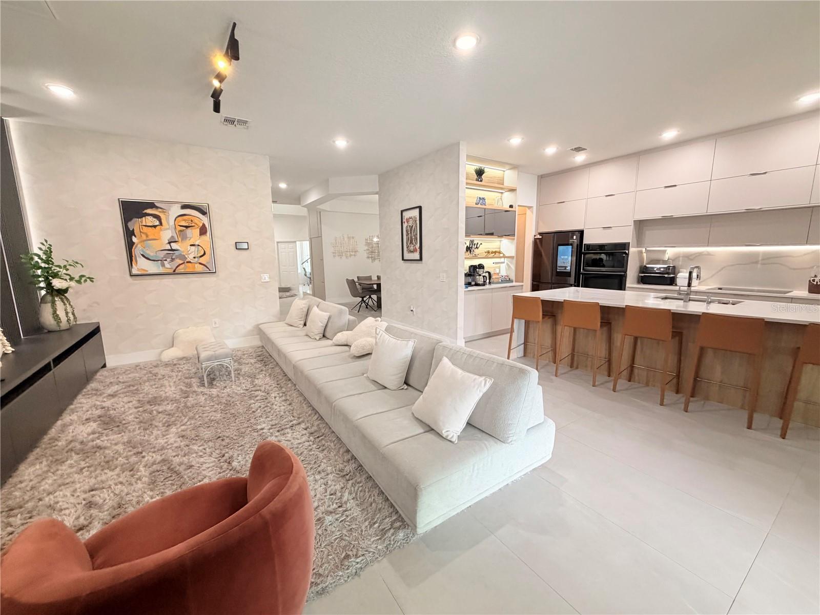 Image 19 of 80 For 12640 Salomon Cove Drive