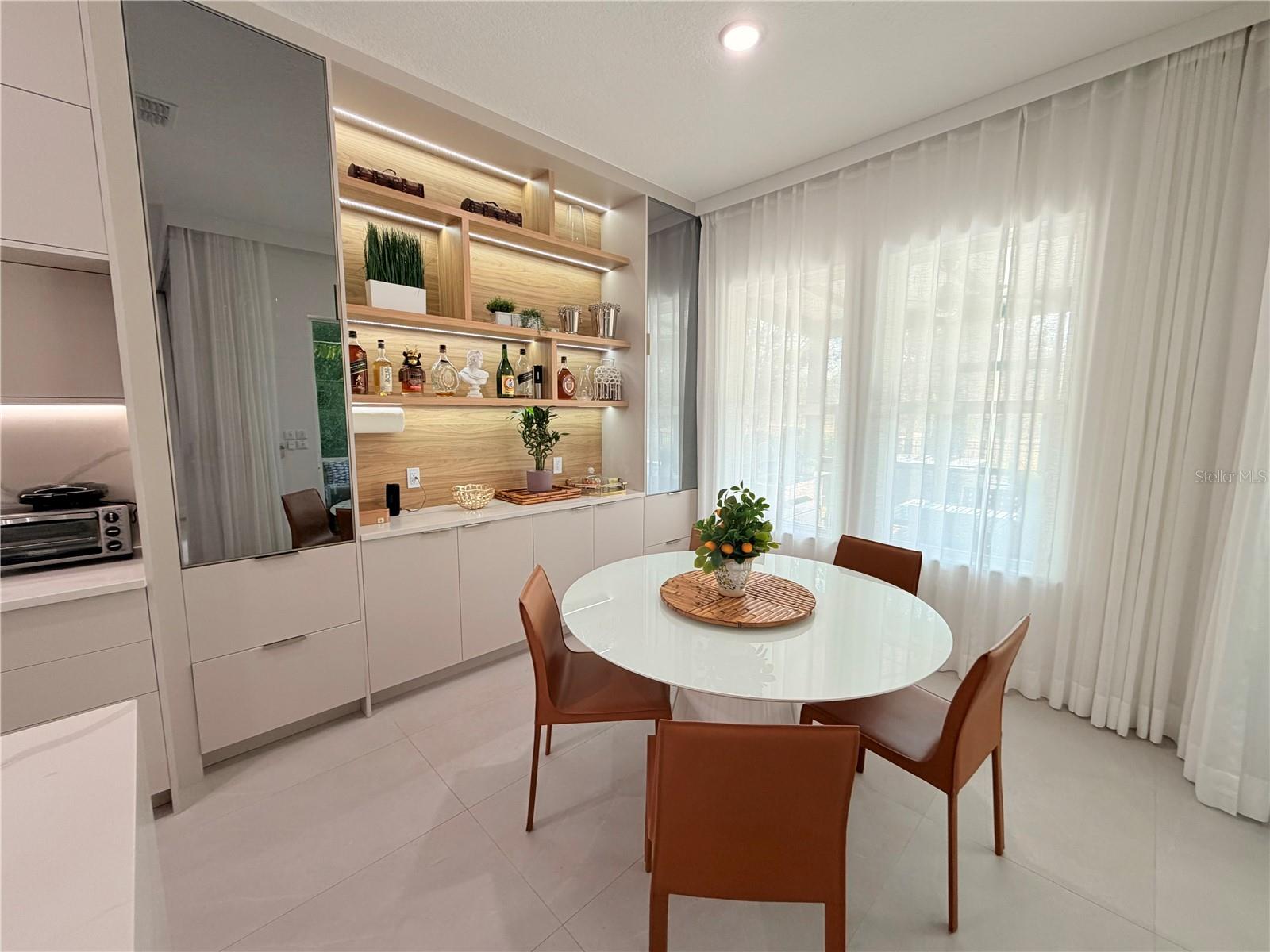 Image 25 of 80 For 12640 Salomon Cove Drive