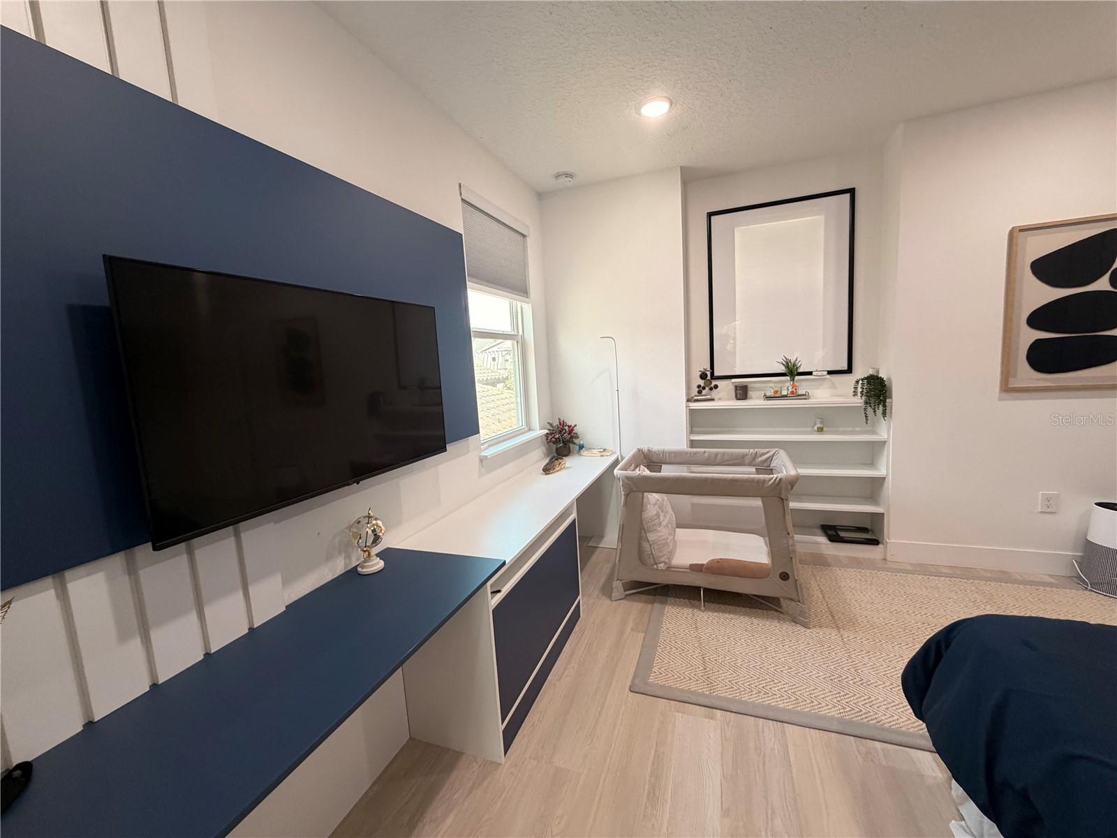 Image 37 of 80 For 12640 Salomon Cove Drive