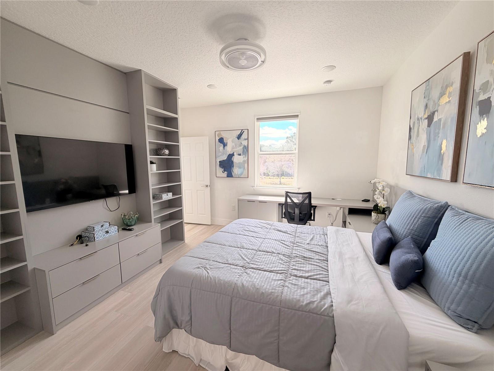 Image 38 of 80 For 12640 Salomon Cove Drive