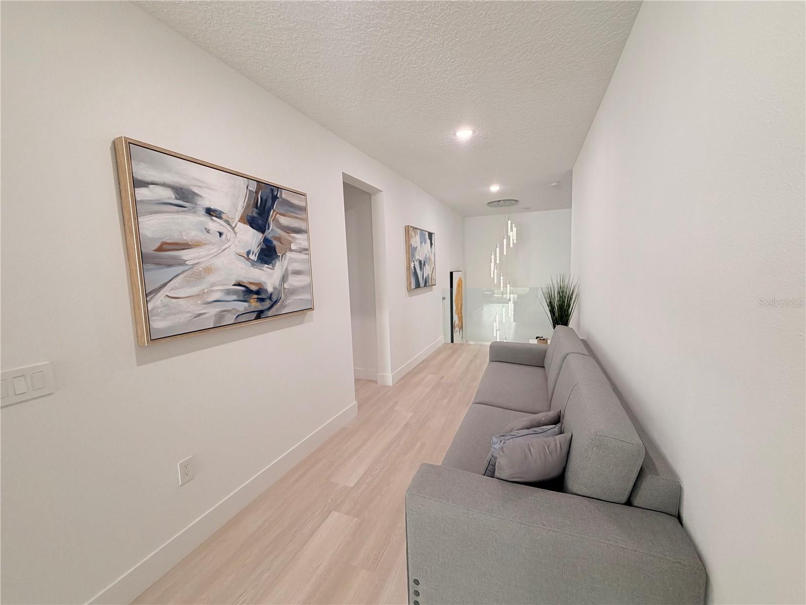 Image 53 of 80 For 12640 Salomon Cove Drive