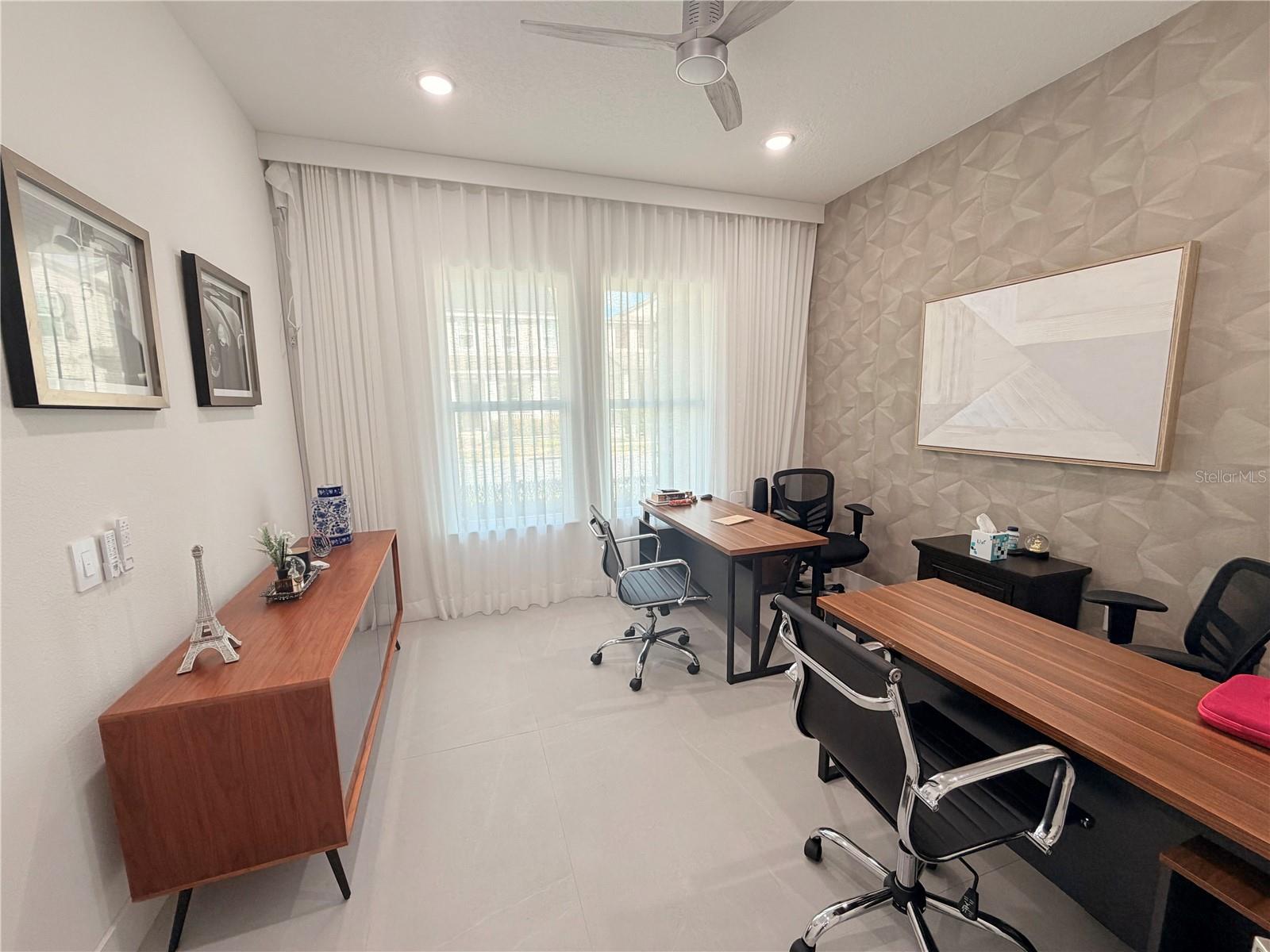 Image 63 of 80 For 12640 Salomon Cove Drive