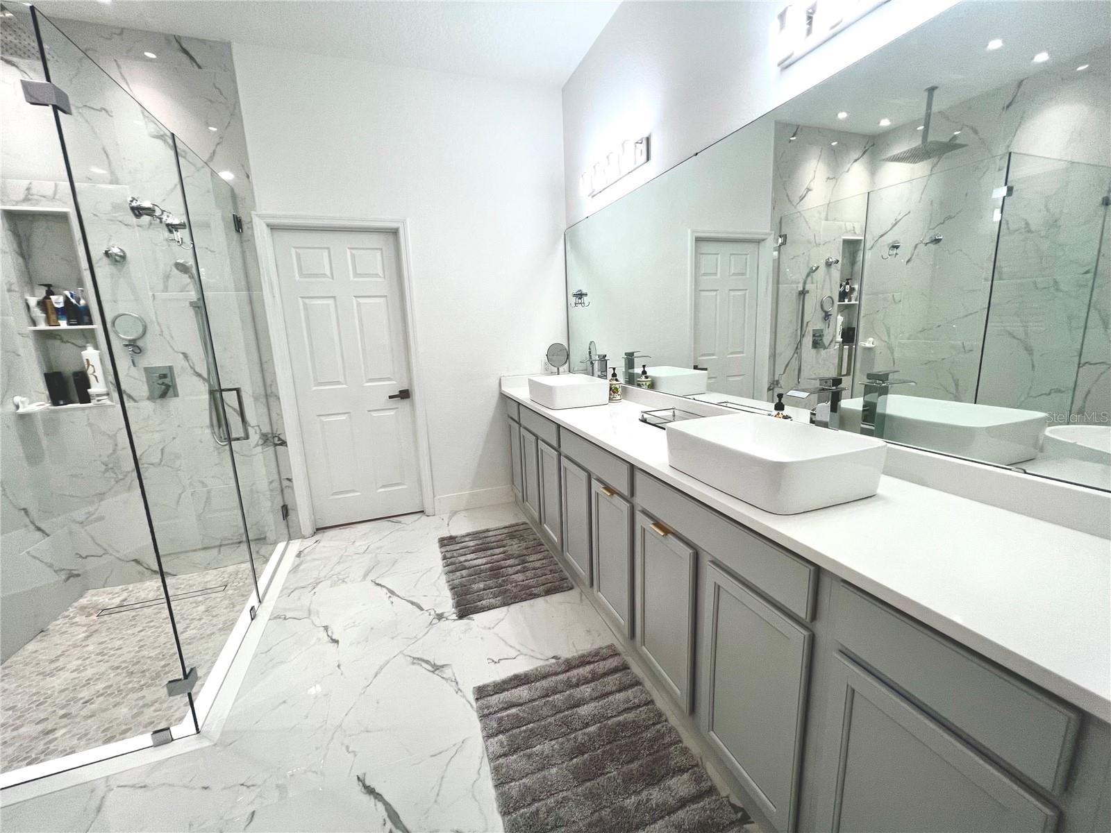 Image 69 of 80 For 12640 Salomon Cove Drive