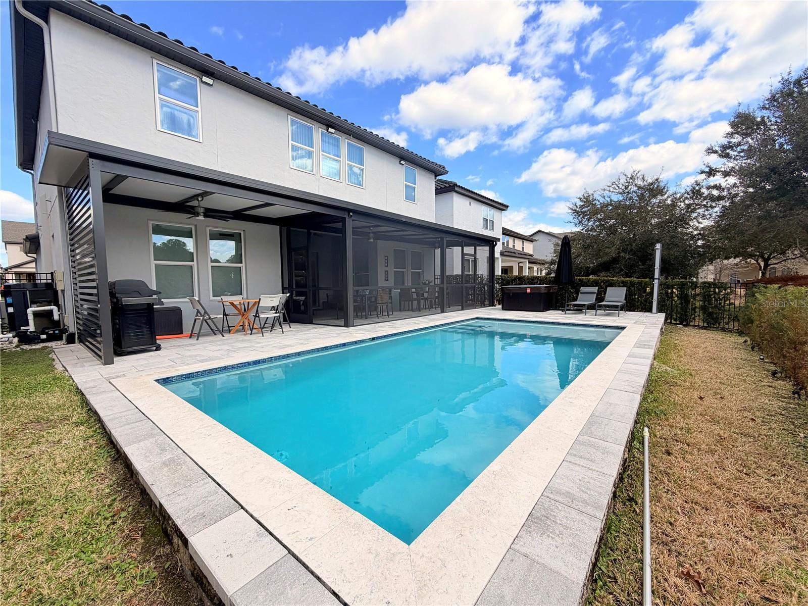 Image 9 of 80 For 12640 Salomon Cove Drive