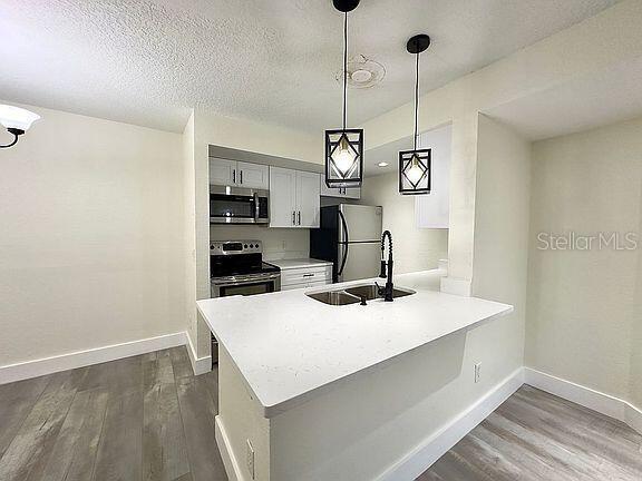 Image 7 of 44 For 5140 Conroy Road 27