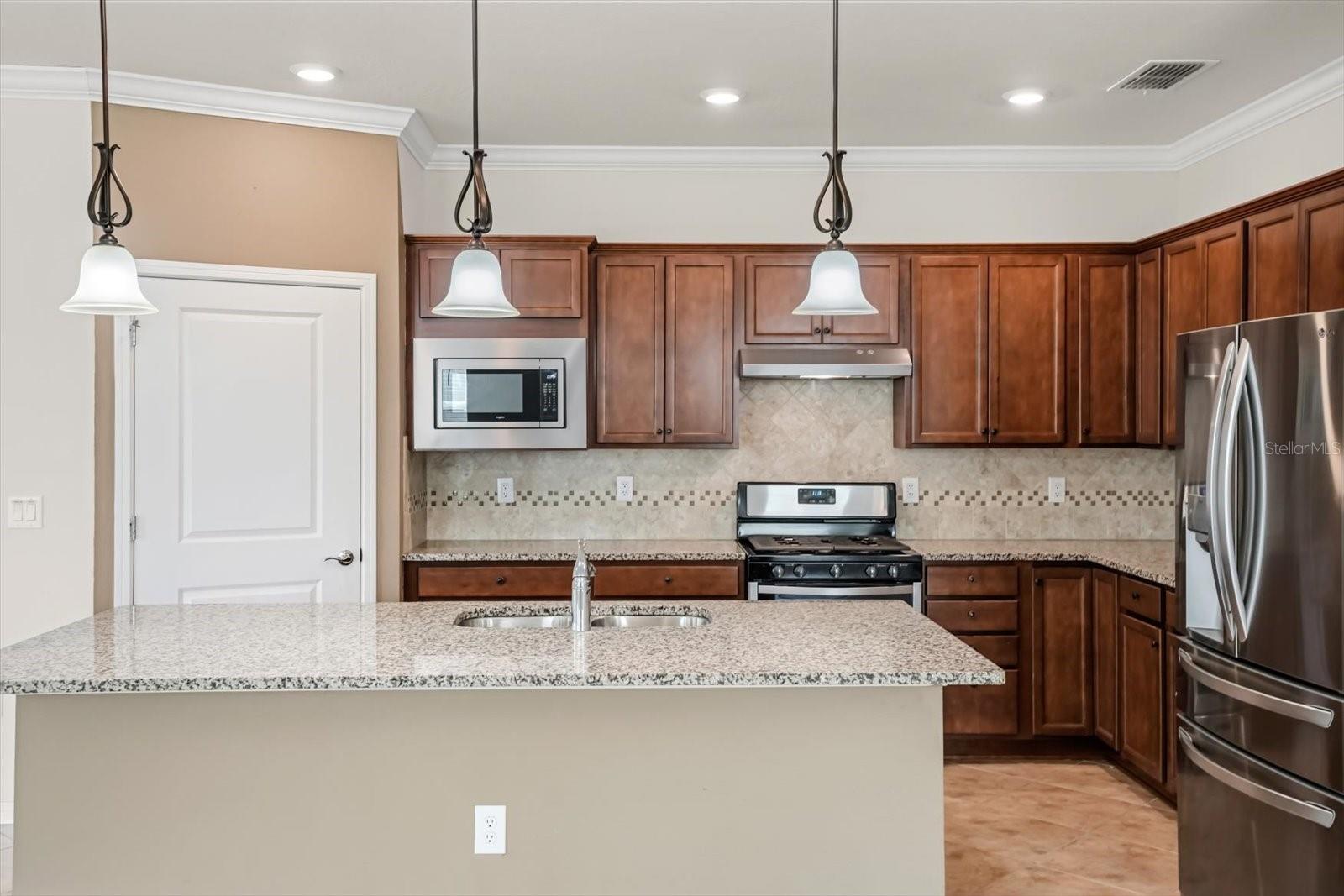 Image 6 of 25 For 2732 Ruby Rose Lane