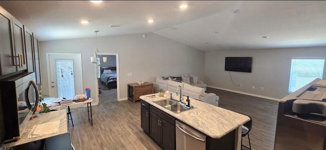 Image 6 of 11 For 1540 Fleur Drive