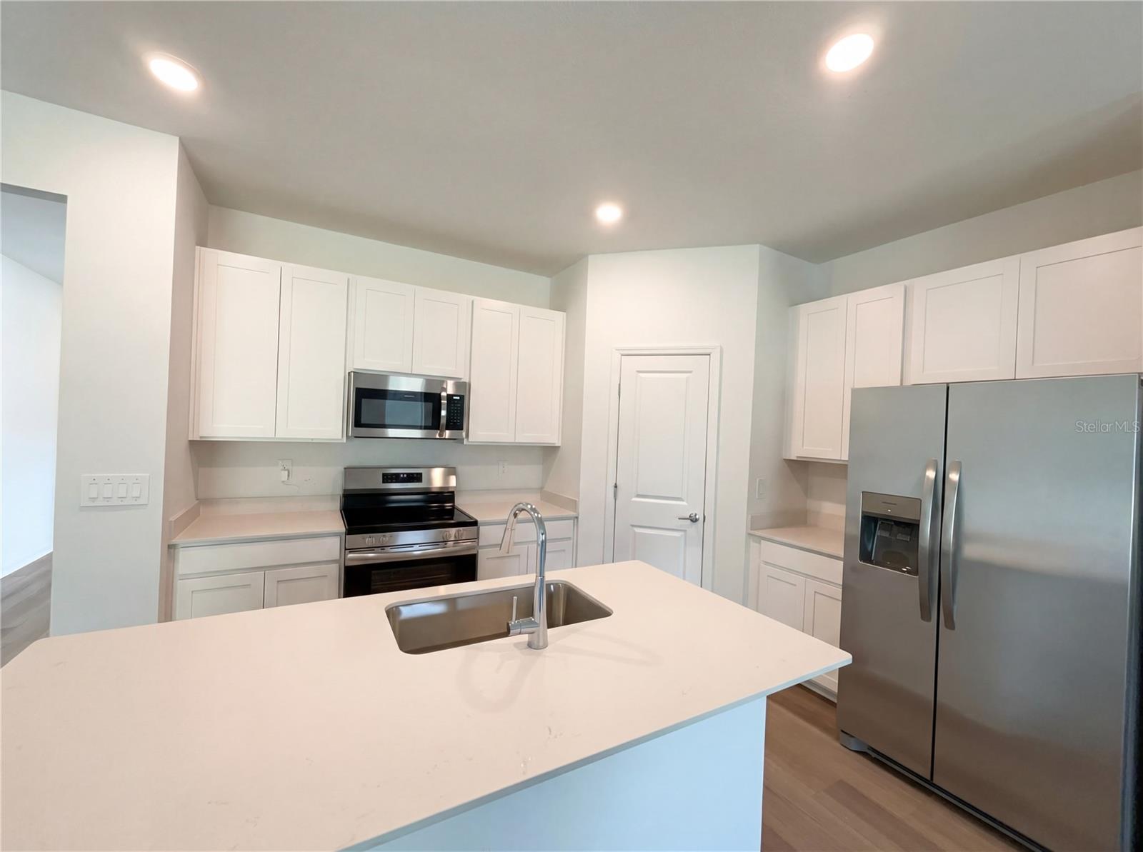 Image 15 of 24 For 19642 82nd Loop