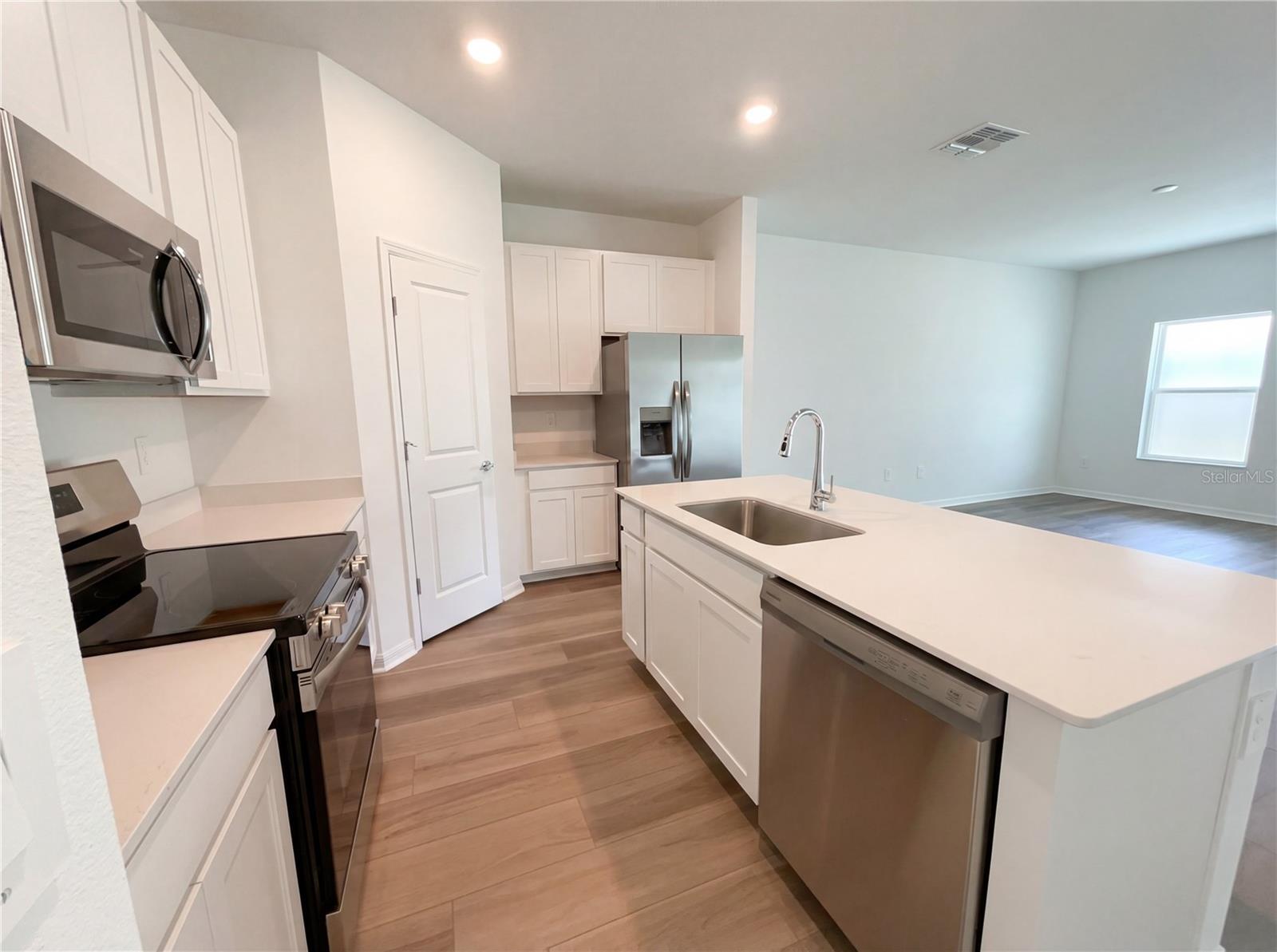 Image 2 of 24 For 19642 82nd Loop