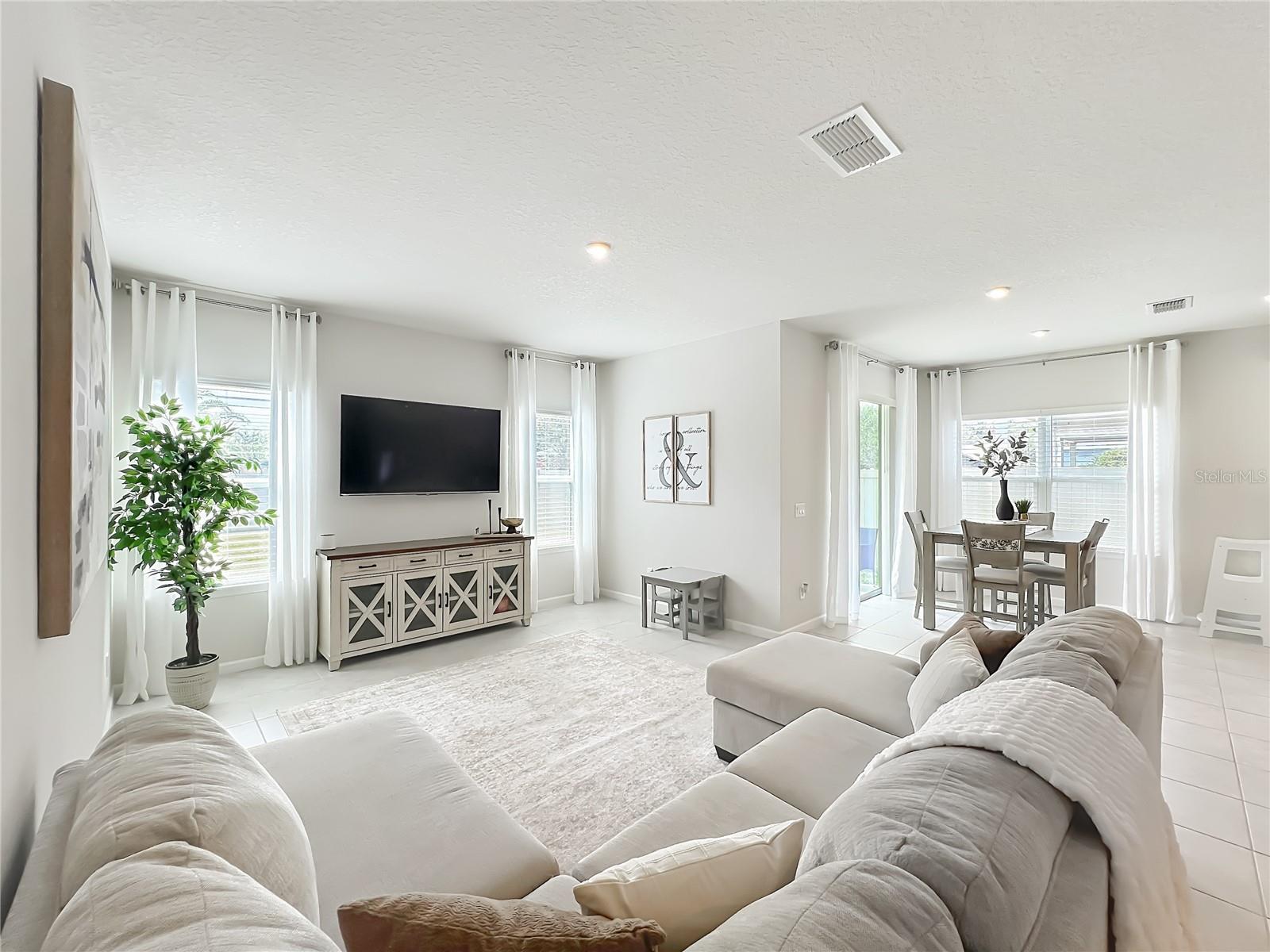 Image 33 of 70 For 3571 Lazy River Terrace