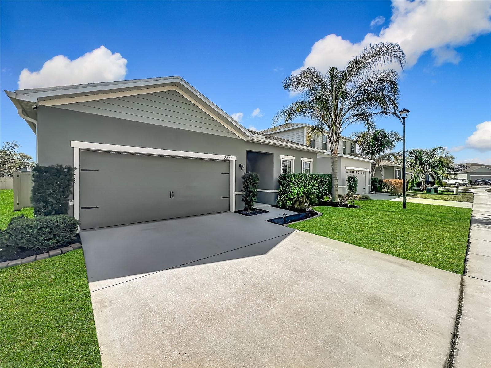 Image 4 of 70 For 3571 Lazy River Terrace