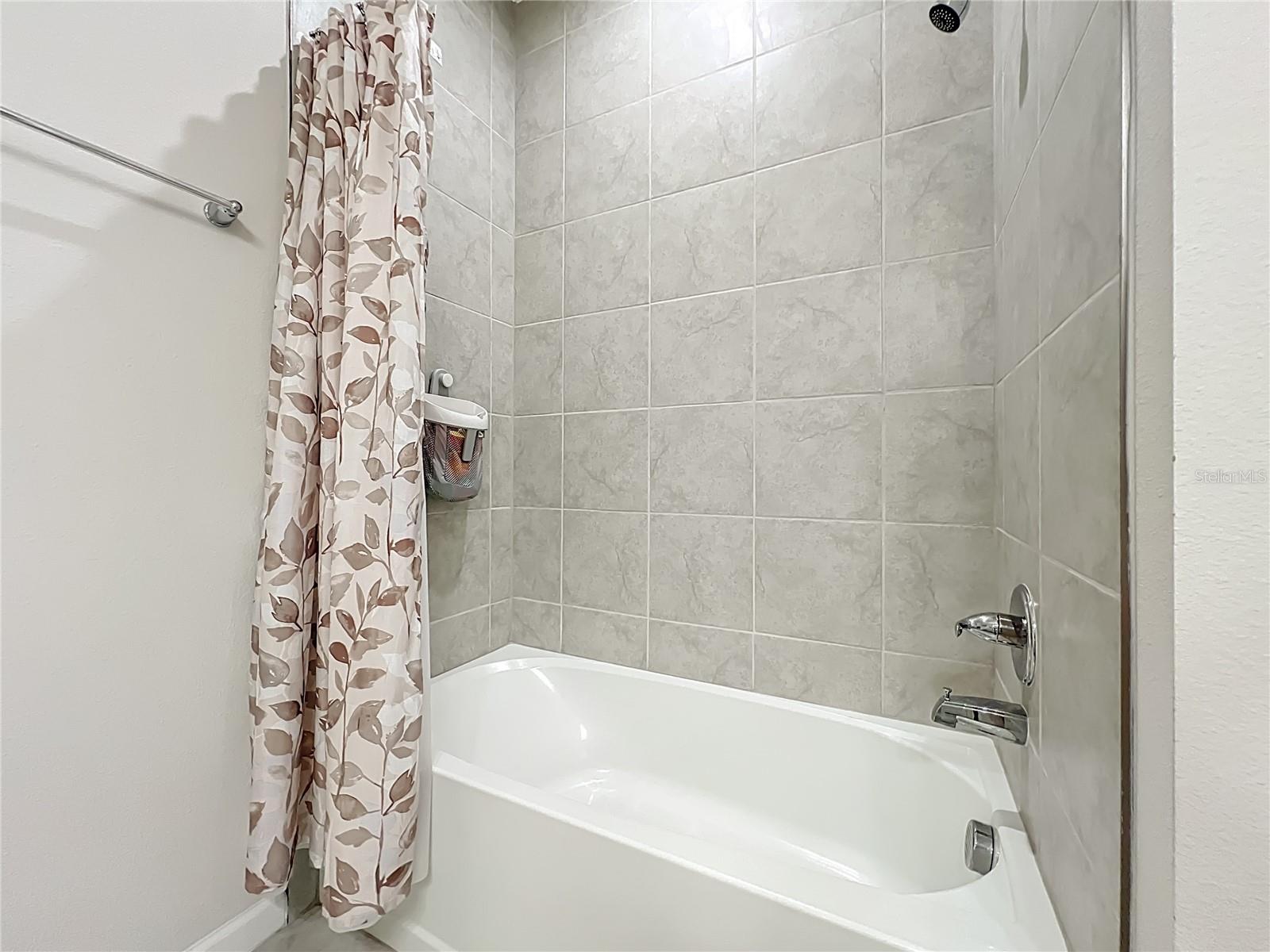 Image 52 of 70 For 3571 Lazy River Terrace