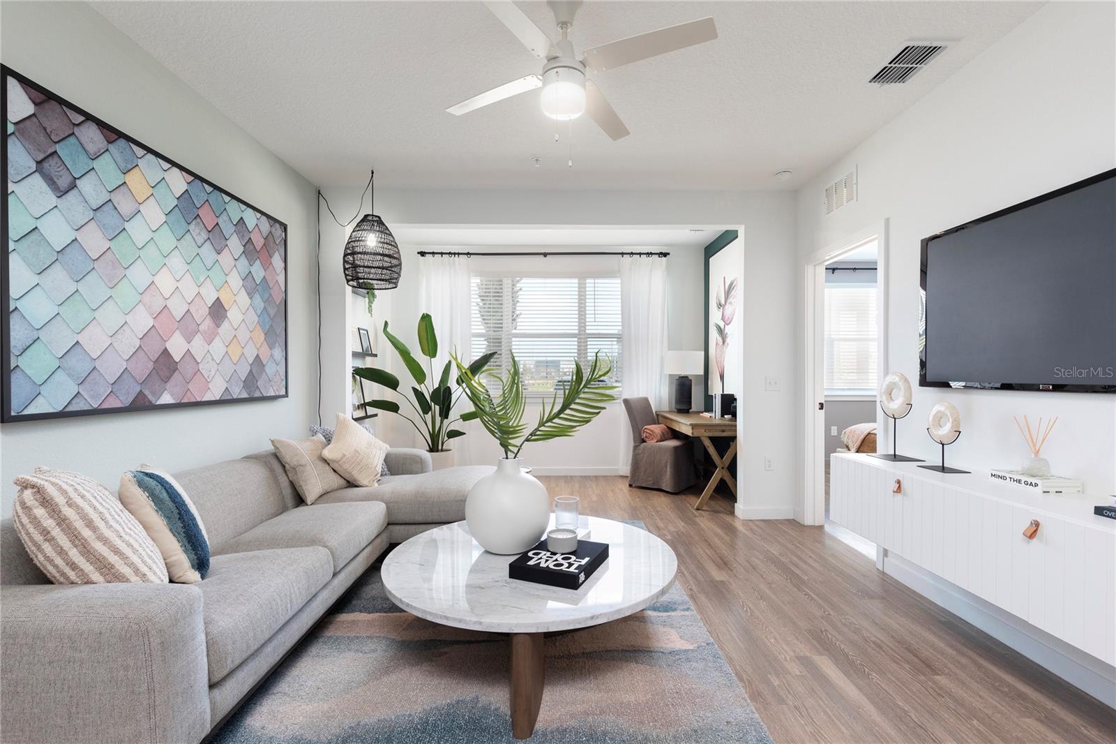 Image 2 of 14 For 10105 Selten Way