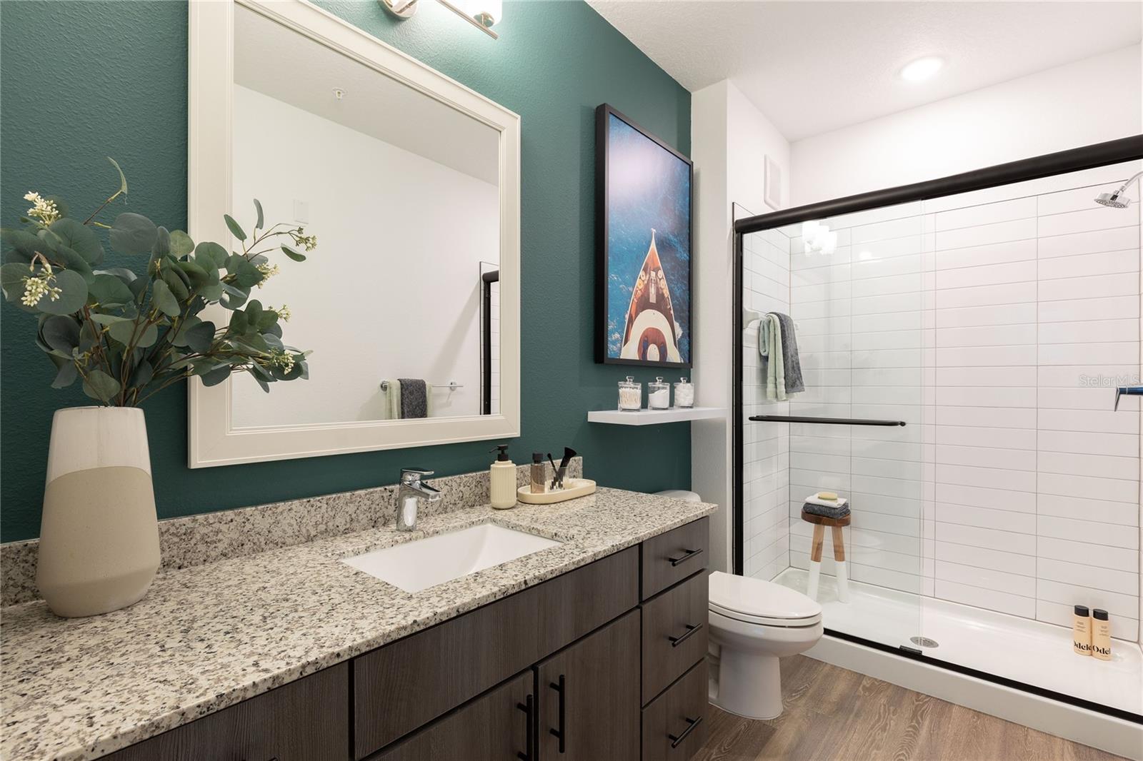 Image 6 of 14 For 10105 Selten Way